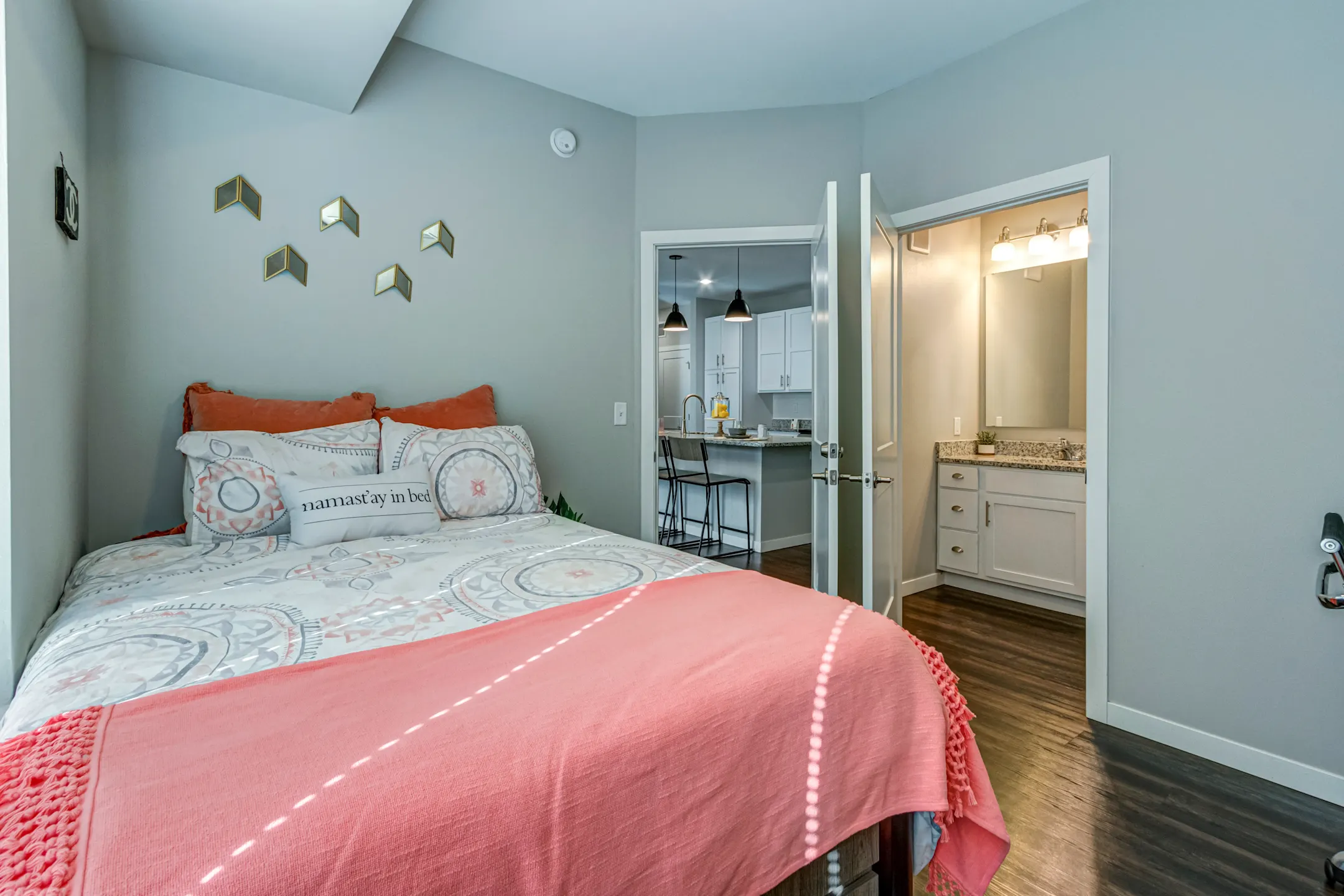 The Bridges Student Edition Apartments Fargo, ND 58102