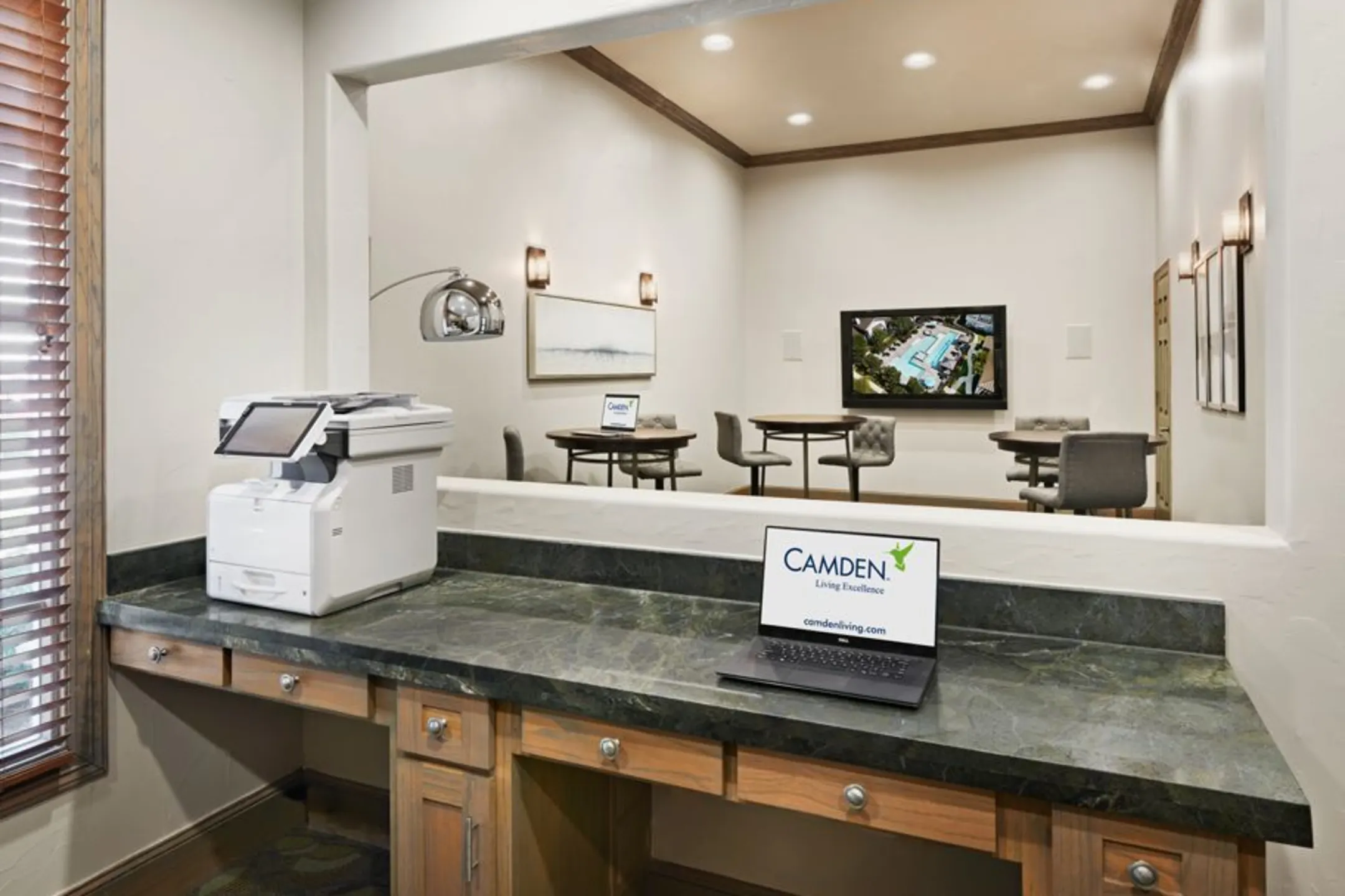 Kitchen - Camden Northpointe - Tomball, TX