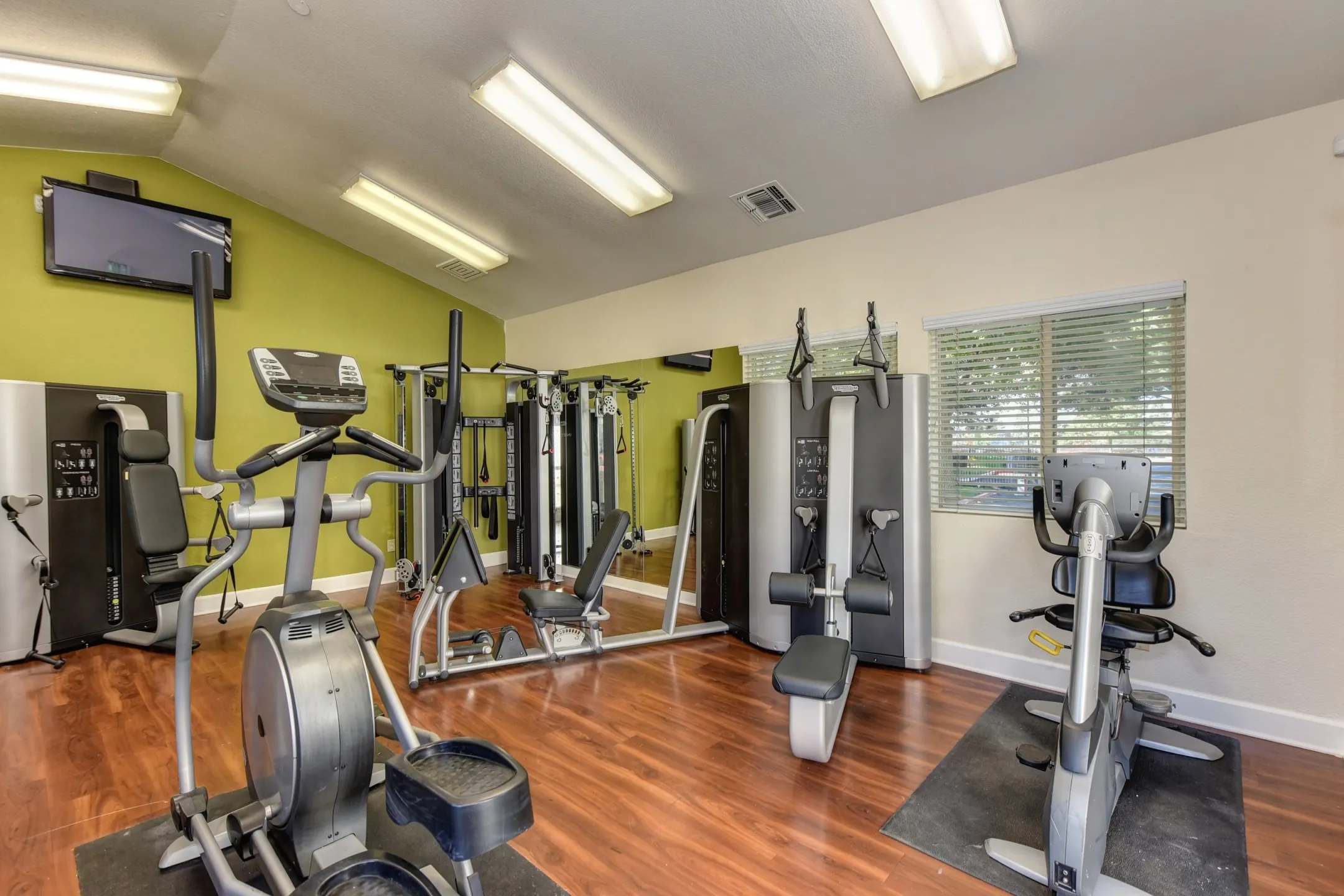 Fitness Weight Room - Monte Bello - Sacramento, CA