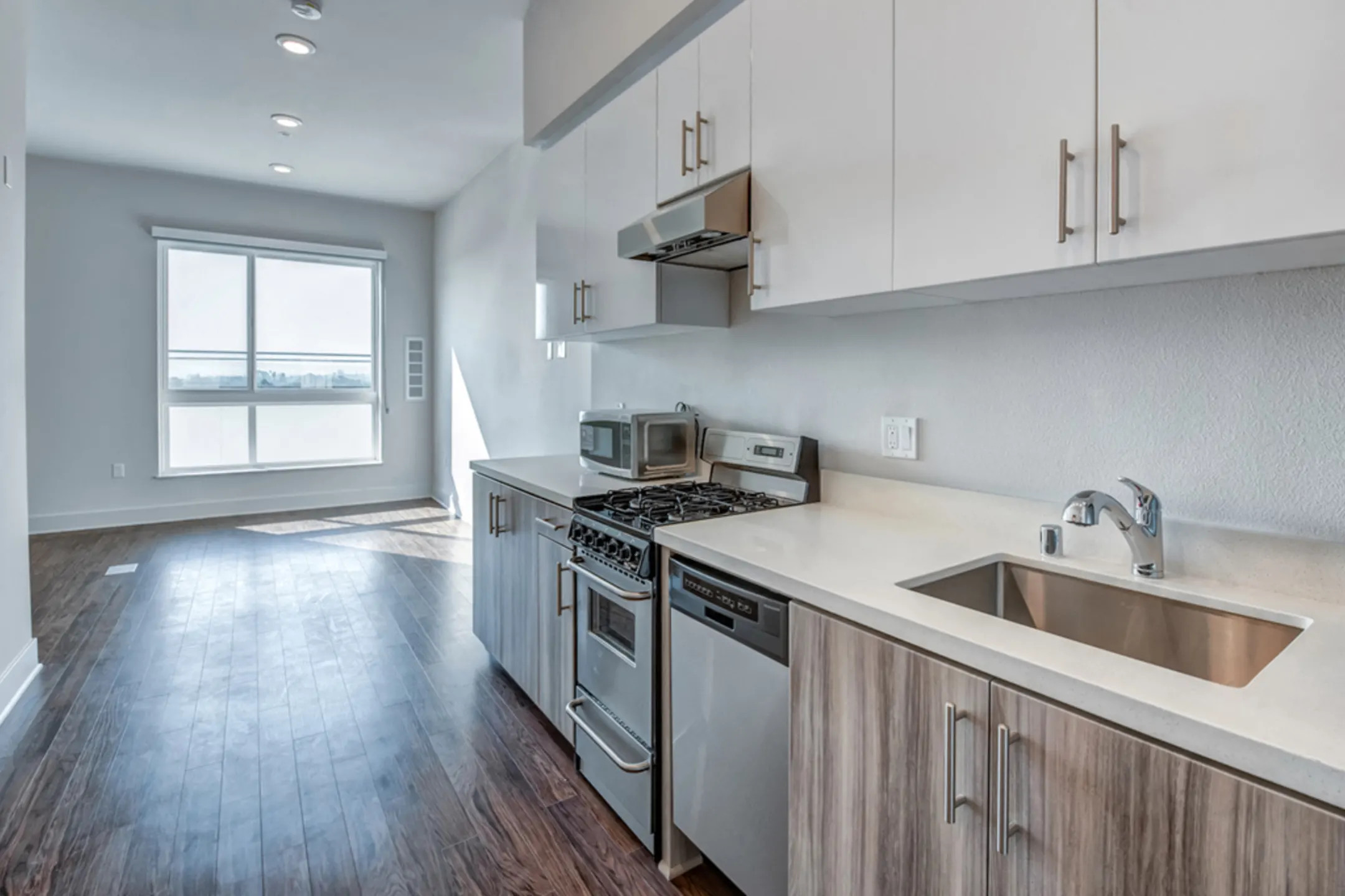 The Roy Apartments Los Angeles, CA 90034