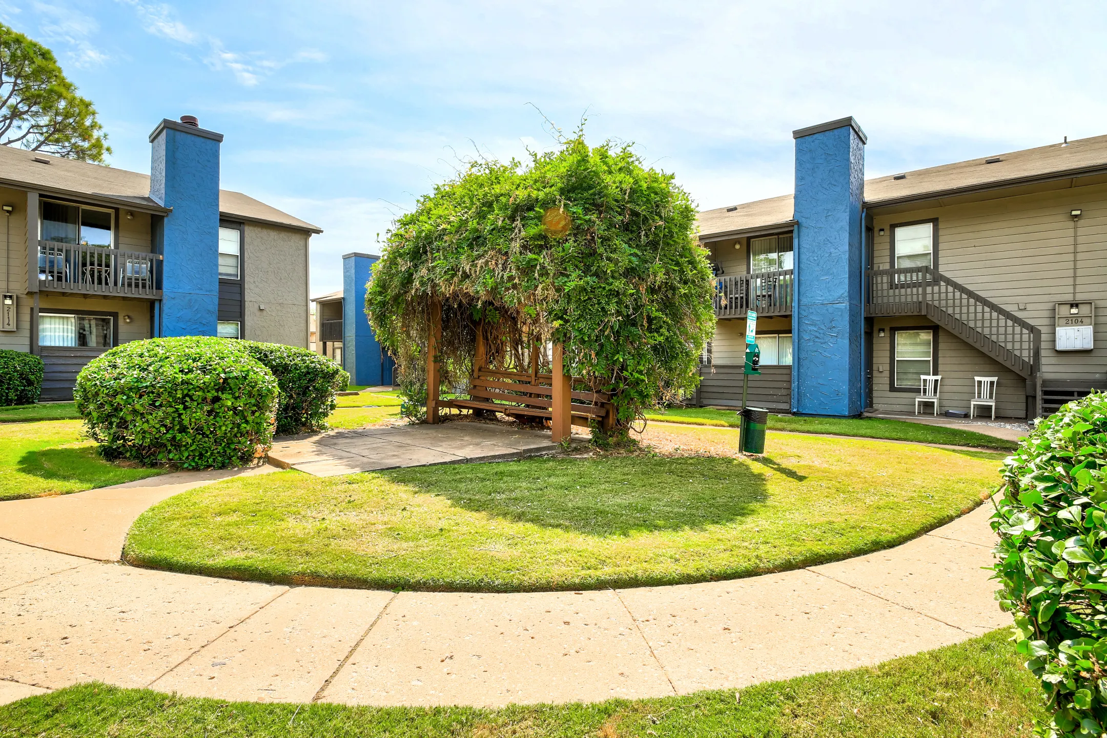 Urban Oaks 51st Apartments Tulsa, OK 74105