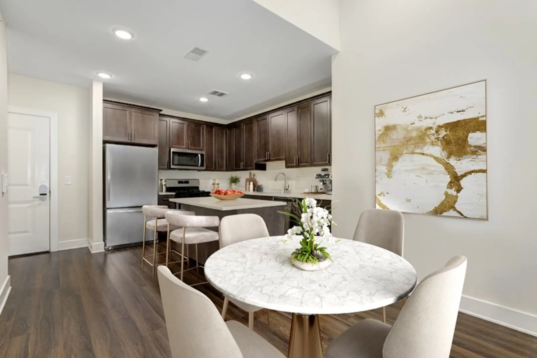 Washington Promenade 546 Washington Ave Dumont, NJ Apartments for