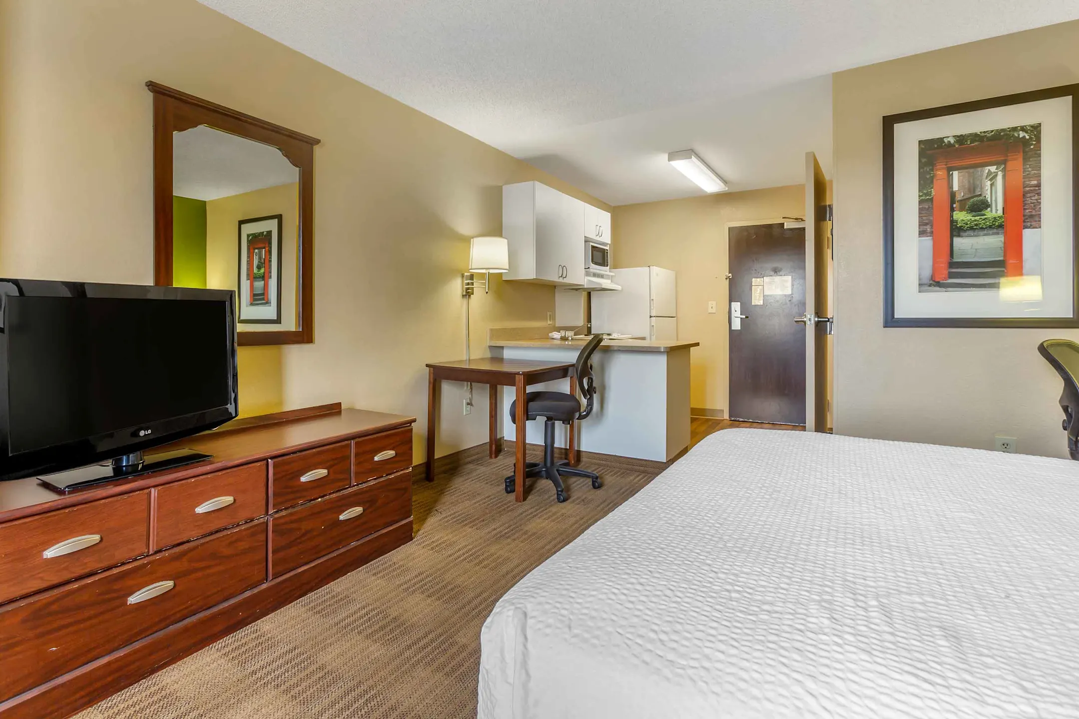 Furnished Studio Phoenix Deer Valley Apartments Phoenix, AZ 85027