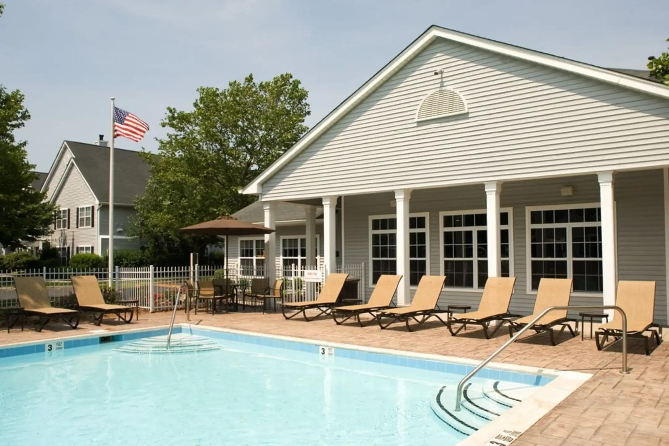 Avalon Commons Apartments Smithtown, NY 11787