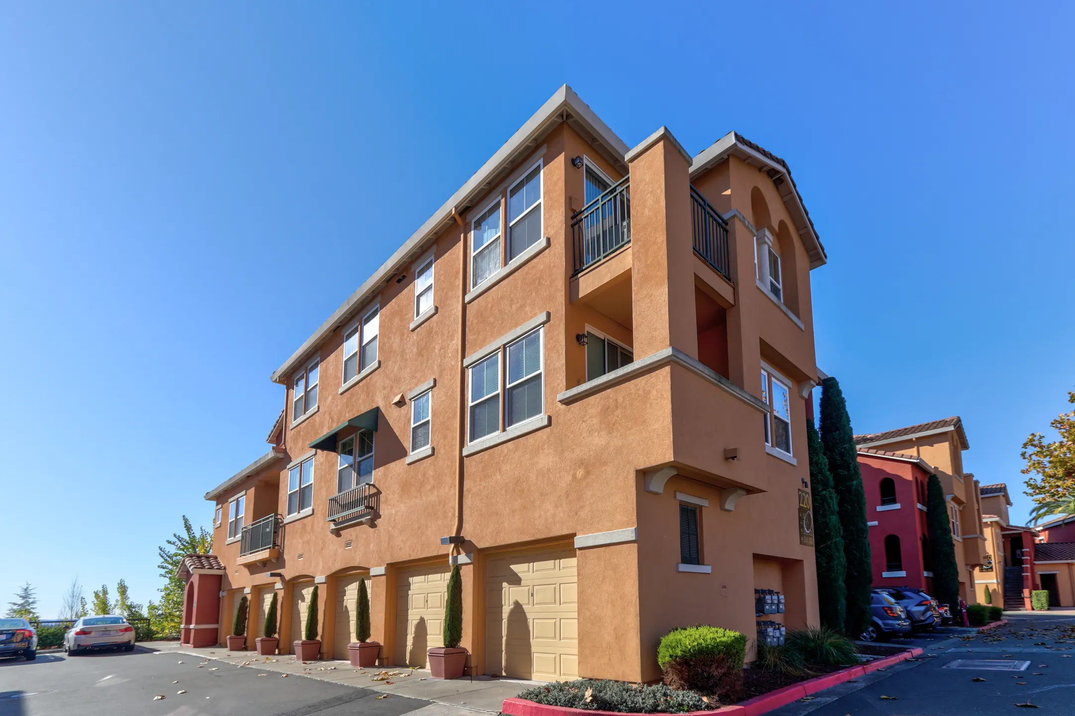 Overlook at Fountaingrove Apartments - Santa Rosa, CA 95403