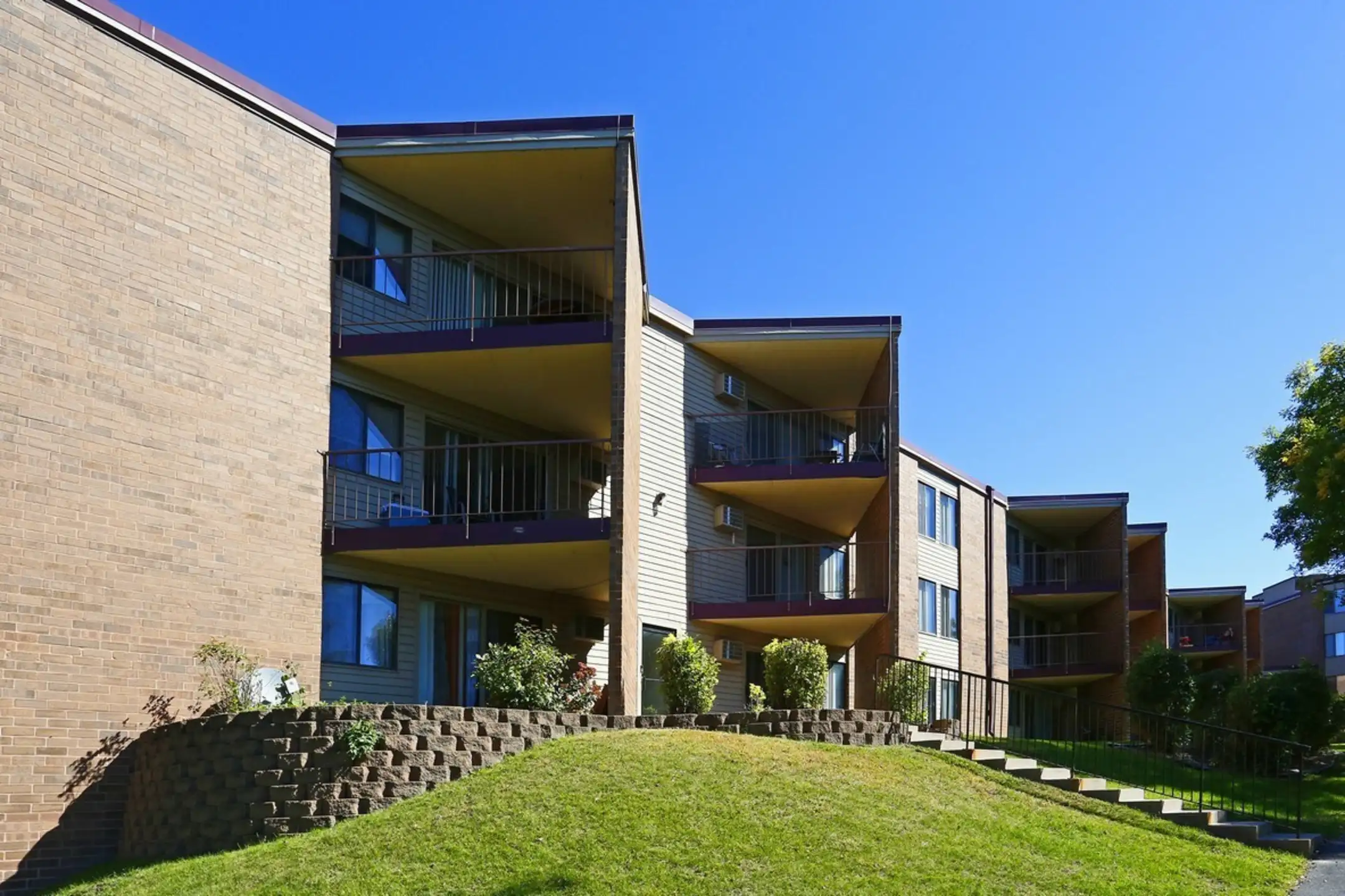 Granite Place Apartments Eden Prairie, MN 55344