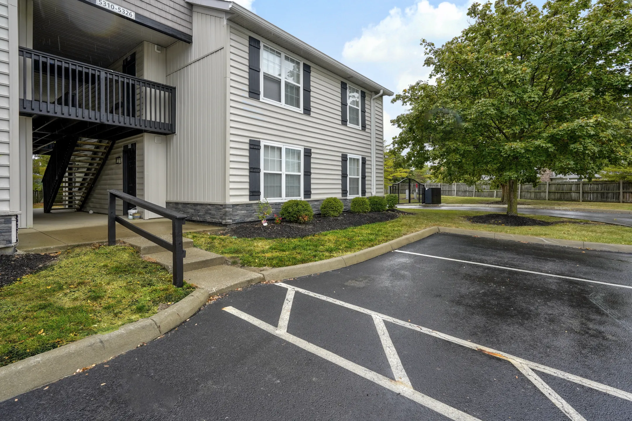 Hilliard Station Apartments 5300 Catalina Circle Dr Hilliard, OH