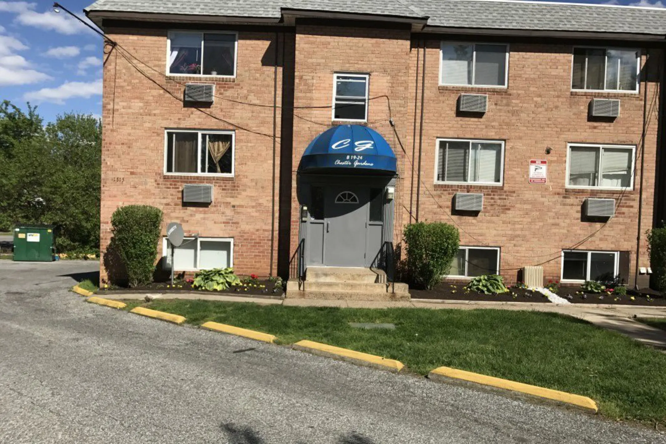 Renshaw Apartments - Chester, PA