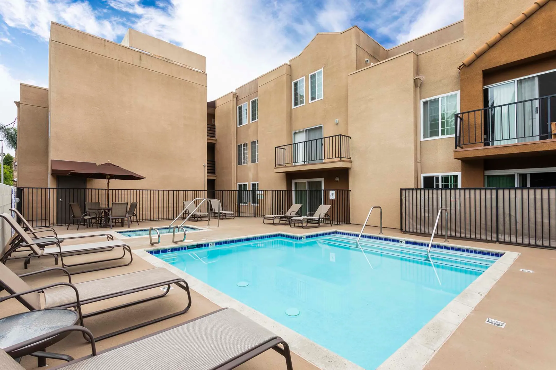 Pool - Fulton Gardens - Sherman Oaks, CA
