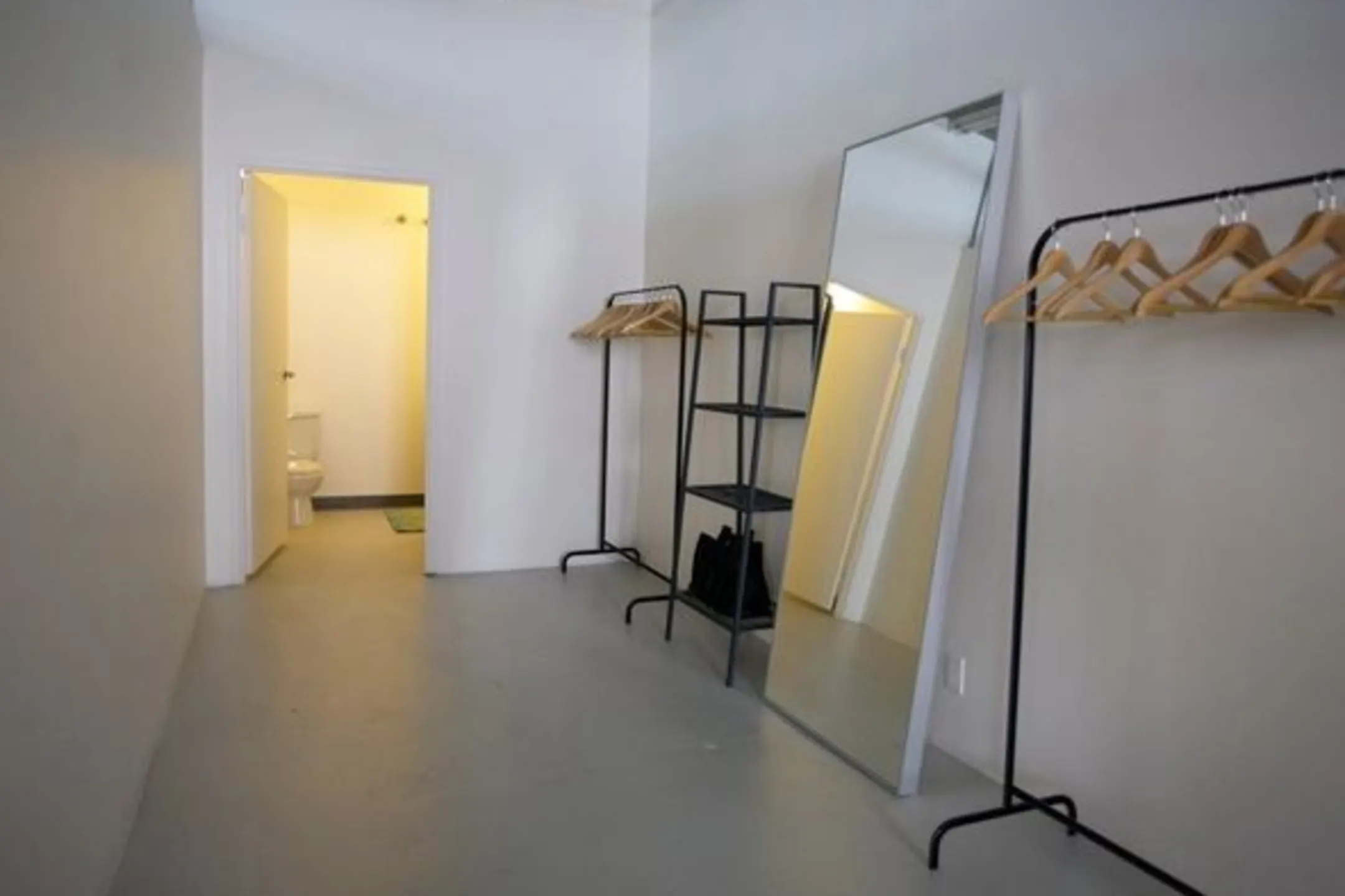 Binford Lofts 837 Traction Ave Los Angeles, CA Apartments for Rent