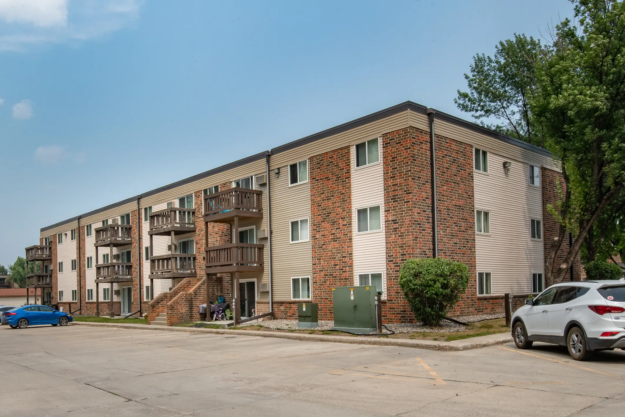 Forest Park Apartments - Grand Forks, ND 58201