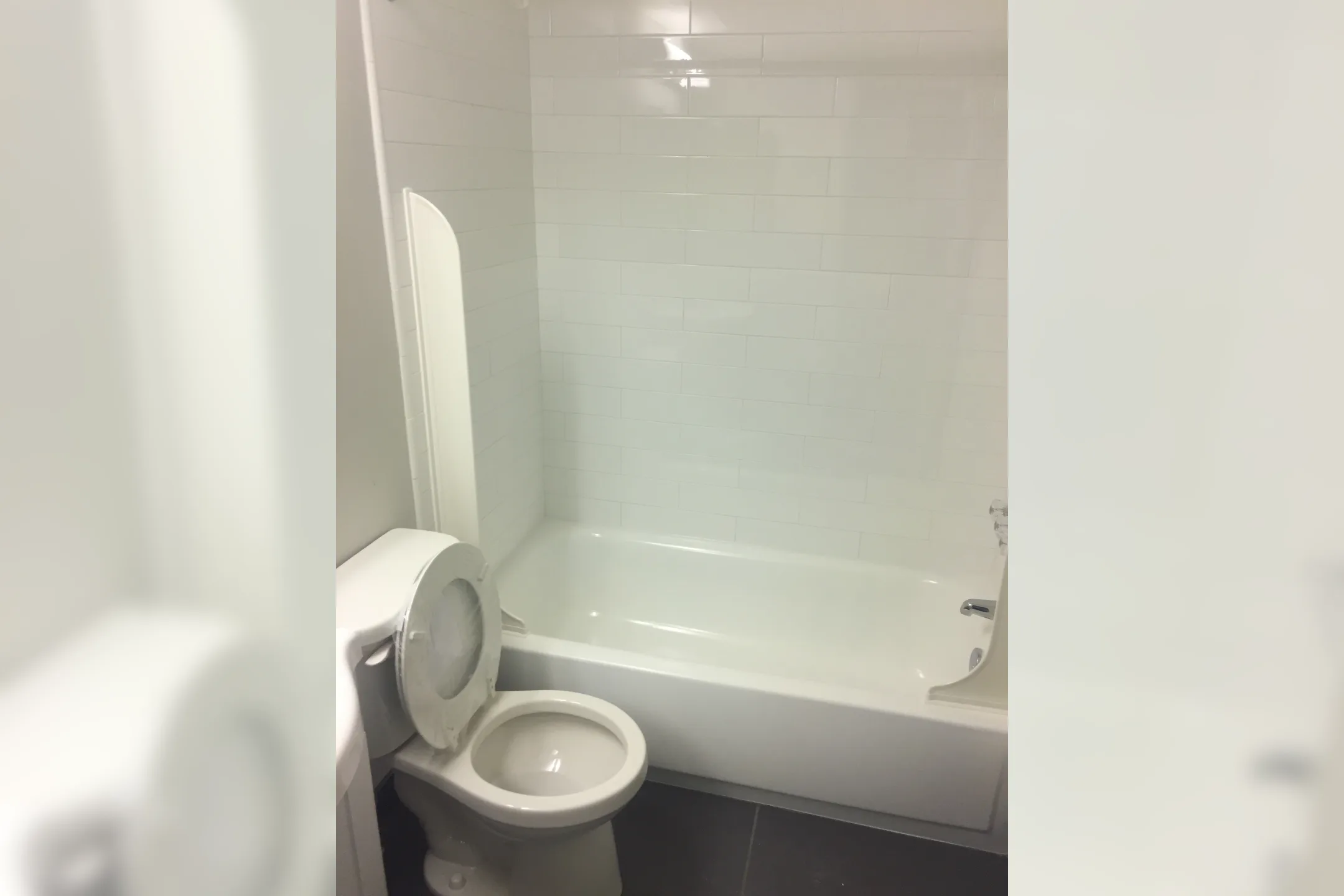 Bathroom - Primavera Square Apartments - Bensalem, PA