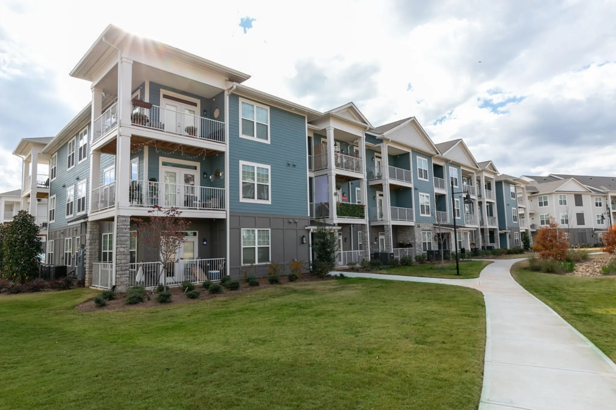 Gibson Flowery Branch Apartments Apartments Flowery Branch, GA 30542