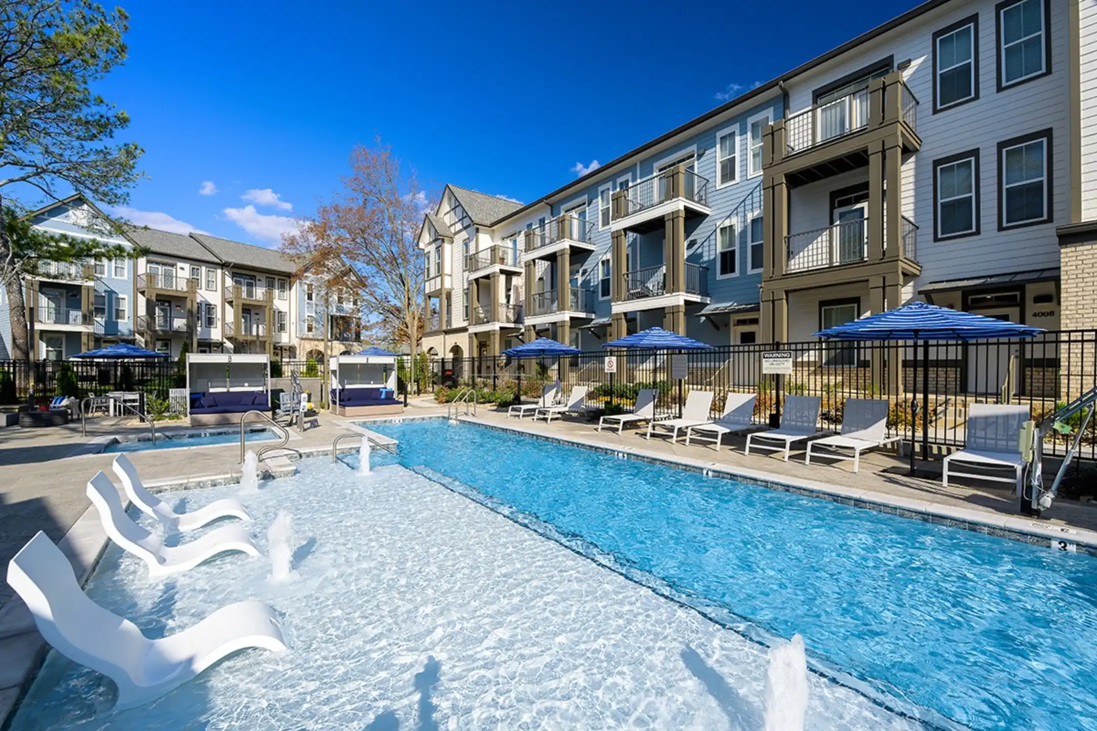 OakBrook Townhomes - Franklin, TN