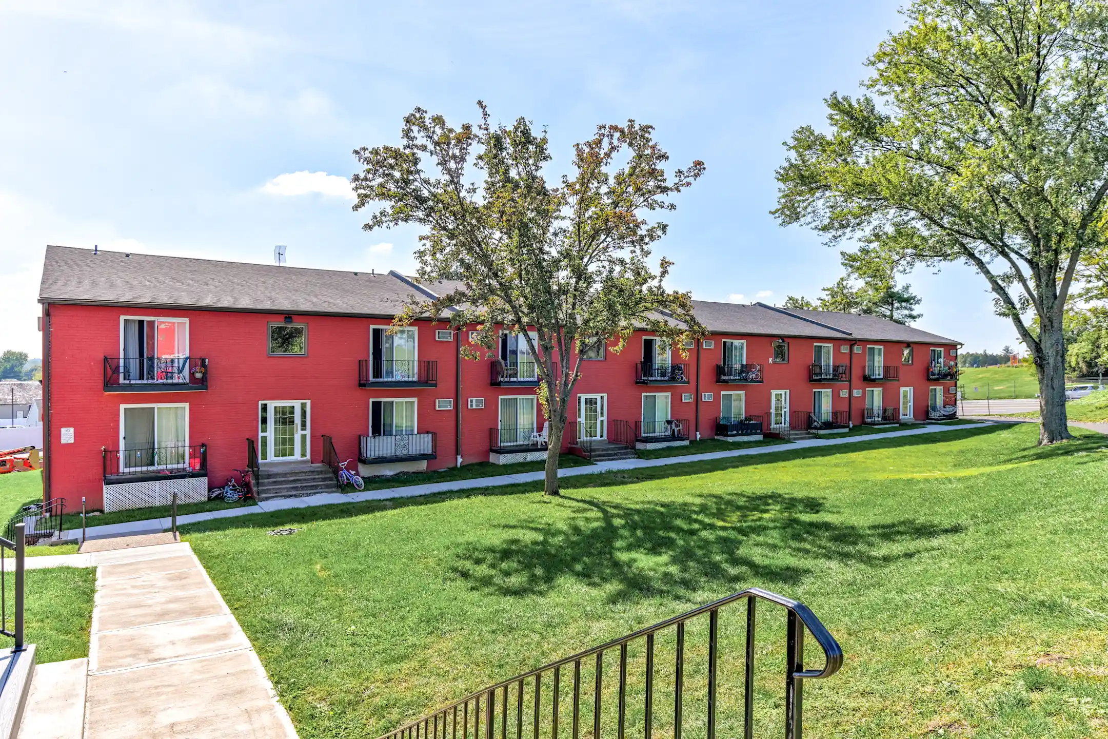 Maple Hill Apartments 213 Maple Ave Horsham, PA Apartments for Rent