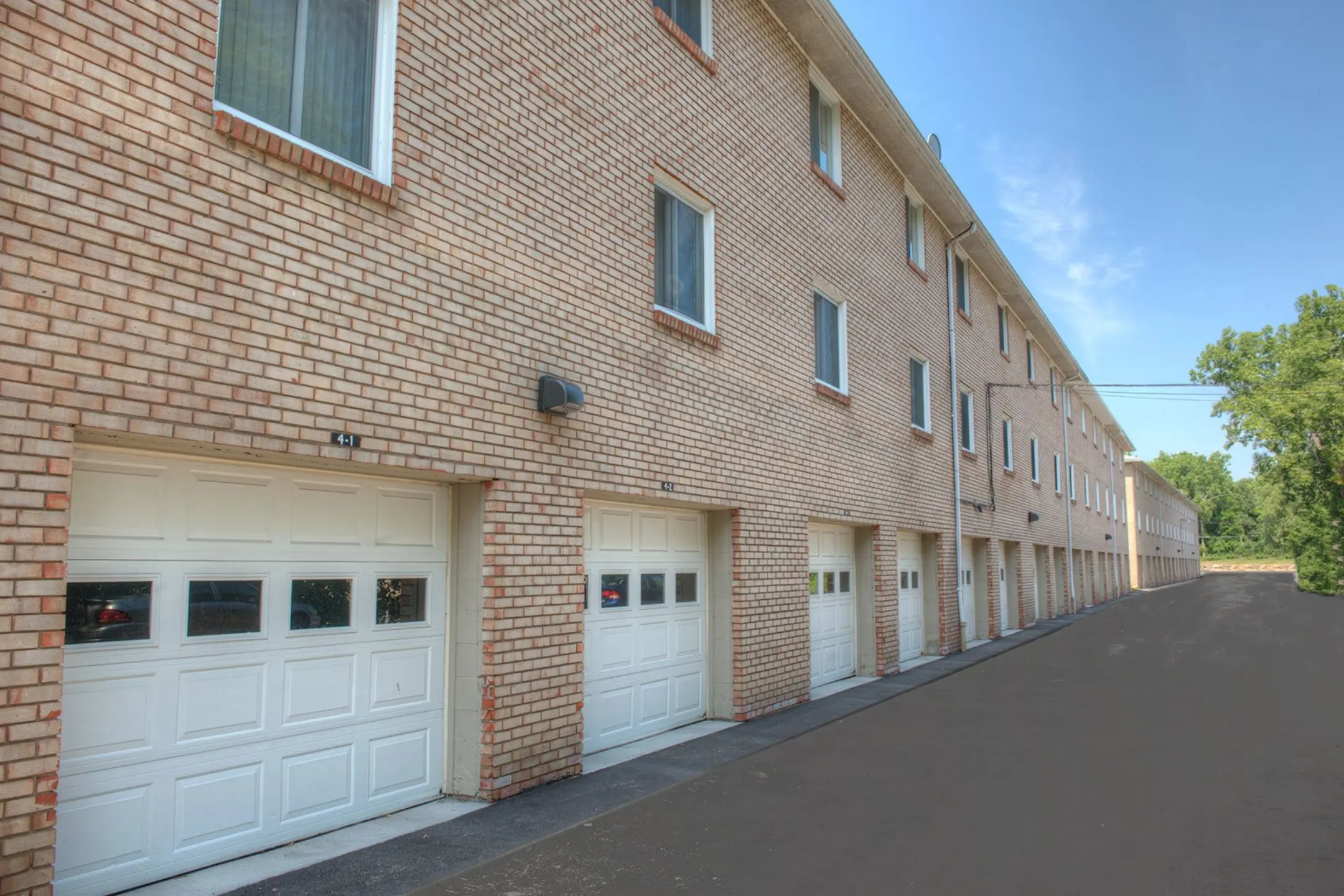 Clover Park Apartments Apartments Rochester, NY 14618