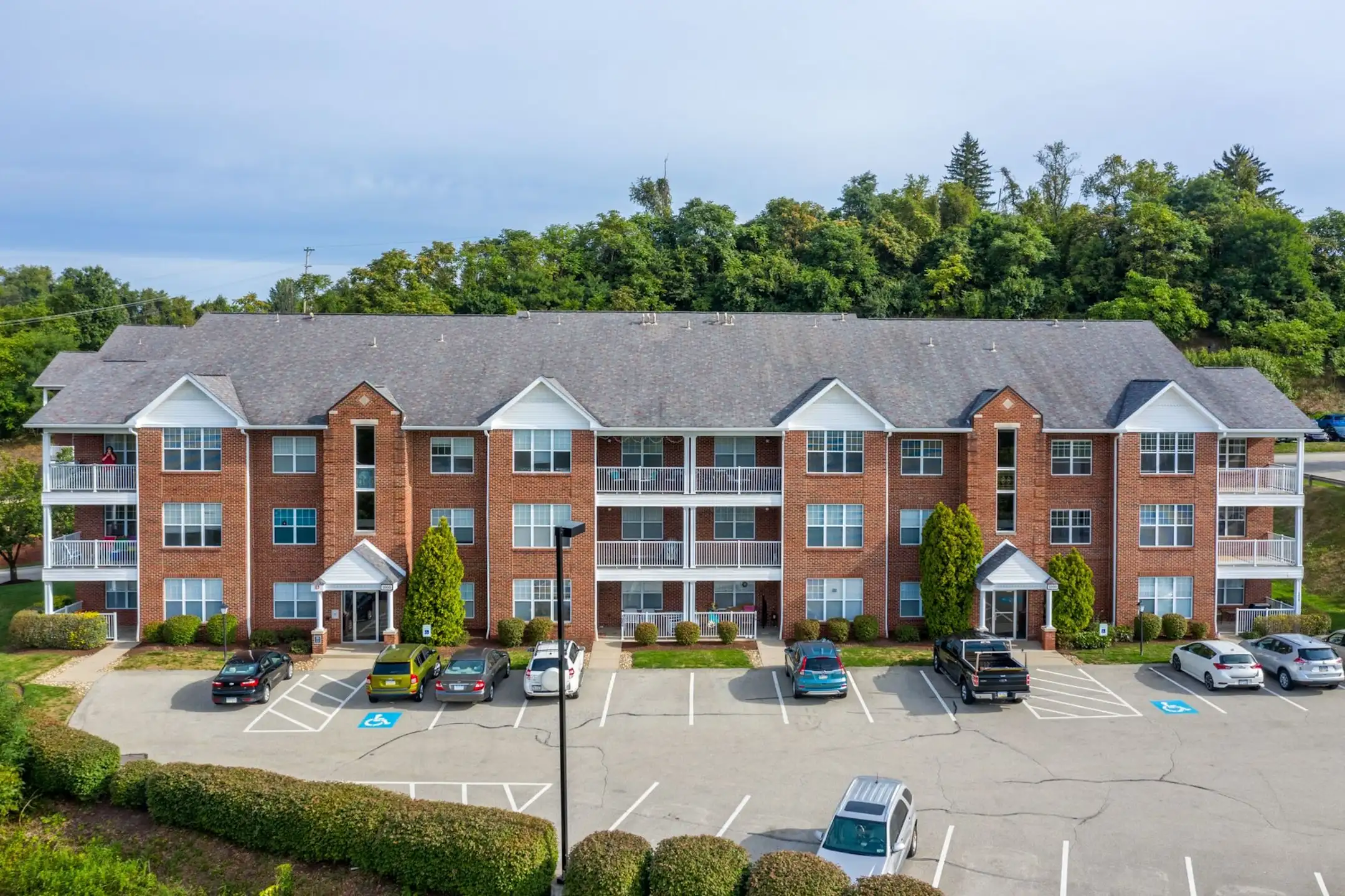 Parkside Estates 202 Ketchum Dr Canonsburg, PA Apartments for Rent