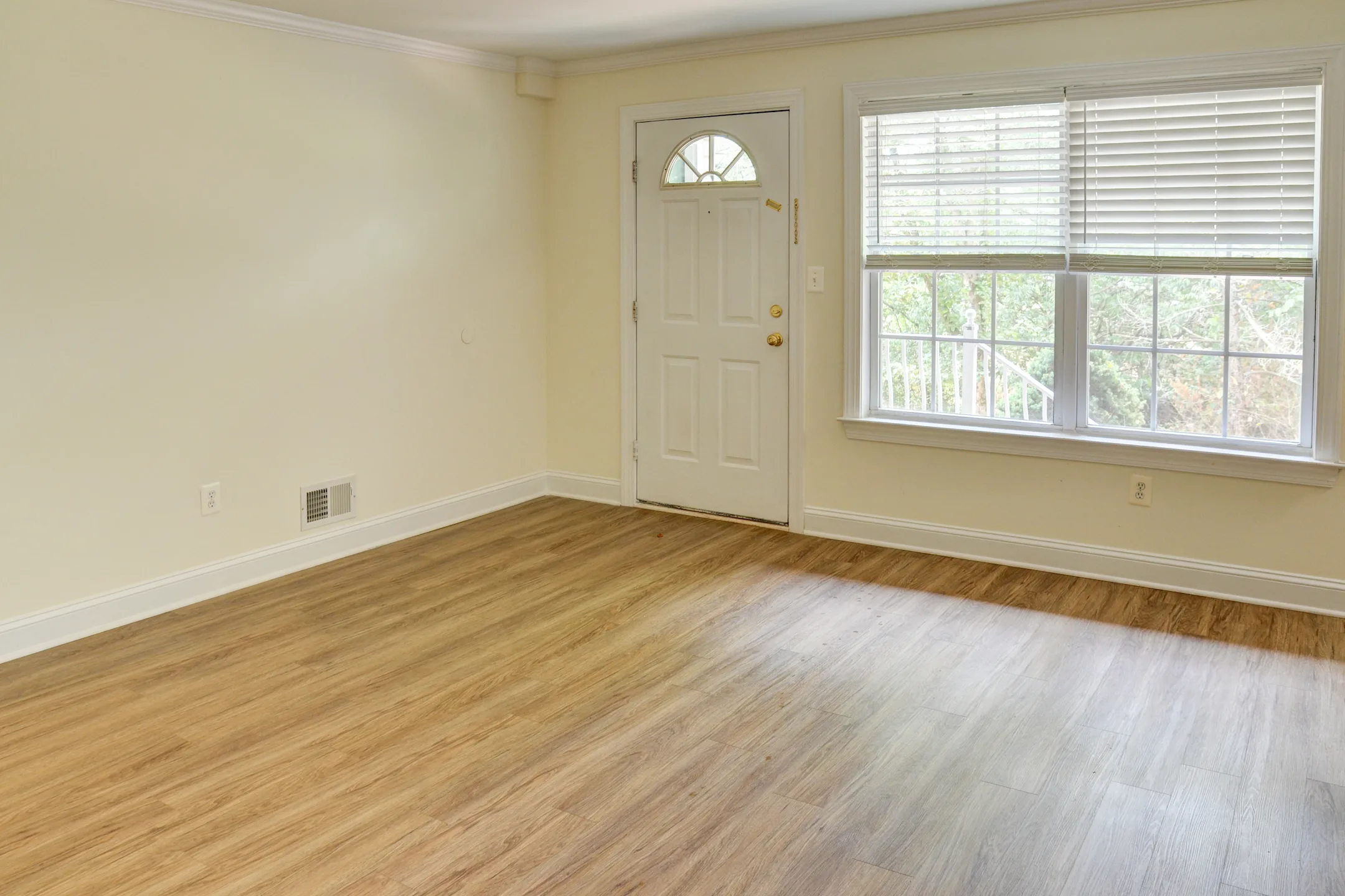 Pike Run Communities Apartments Belle Mead, NJ 08502