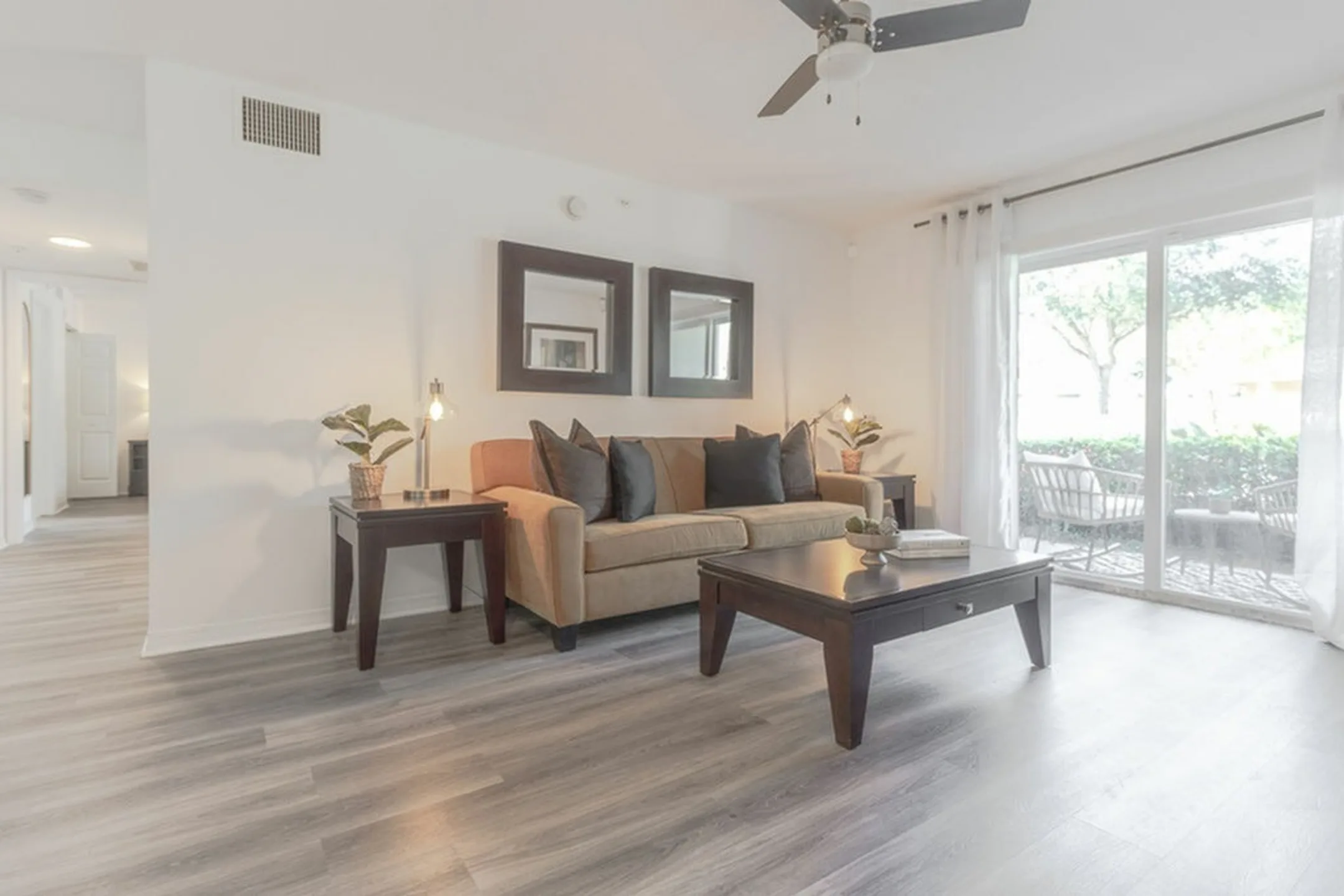 Living Room - Bel Aire Terrace - Crestview, FL