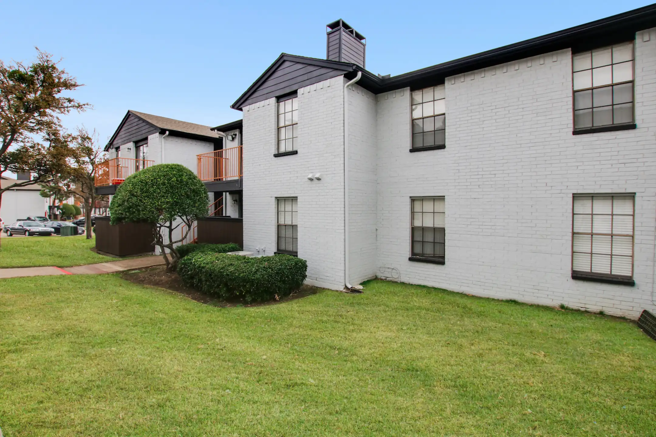 Lockhart Apartments 933 W Cartwright Rd Mesquite, TX Apartments for