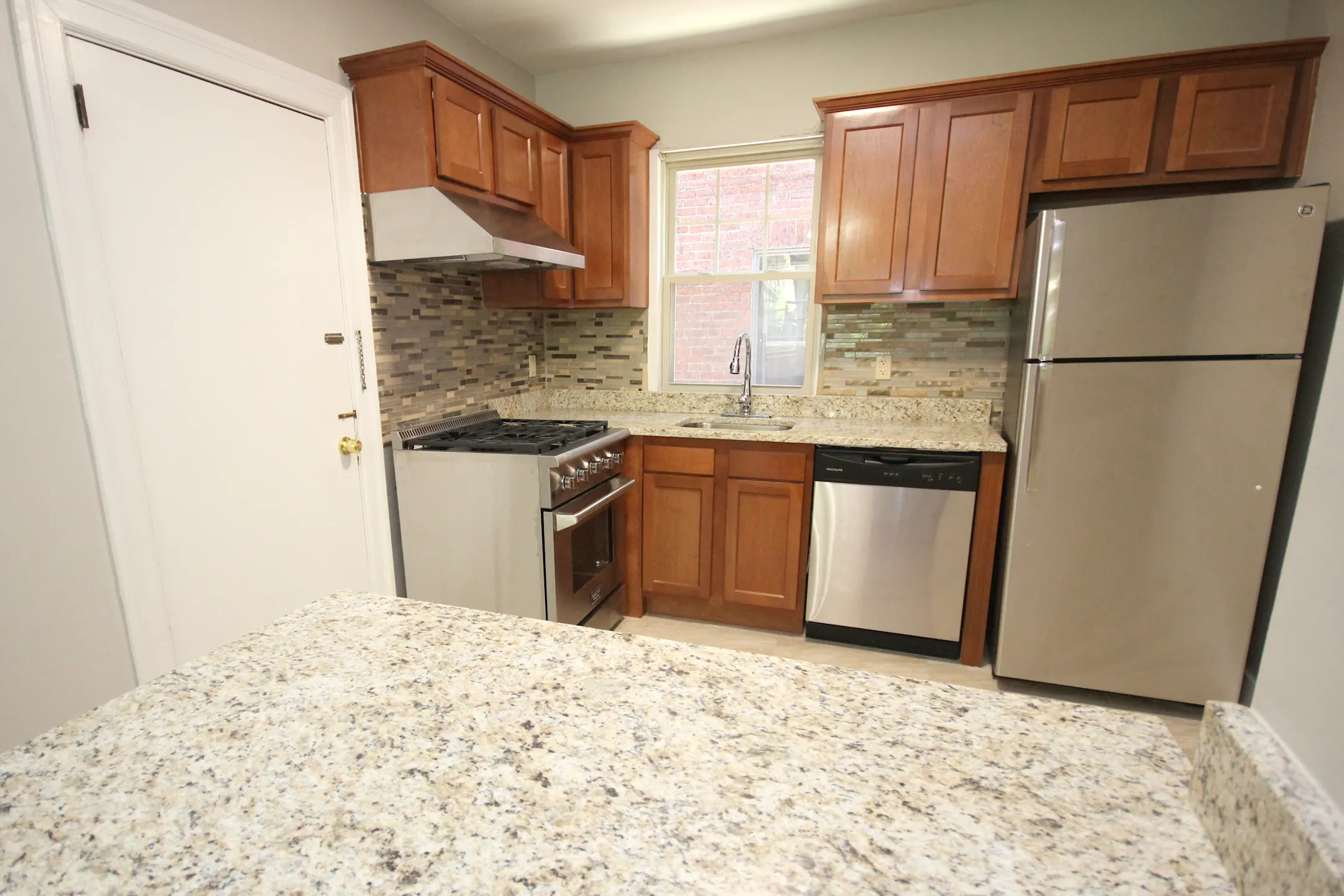 Squirrel Hill Apartments 5620 Hobart Street Pittsburgh, PA