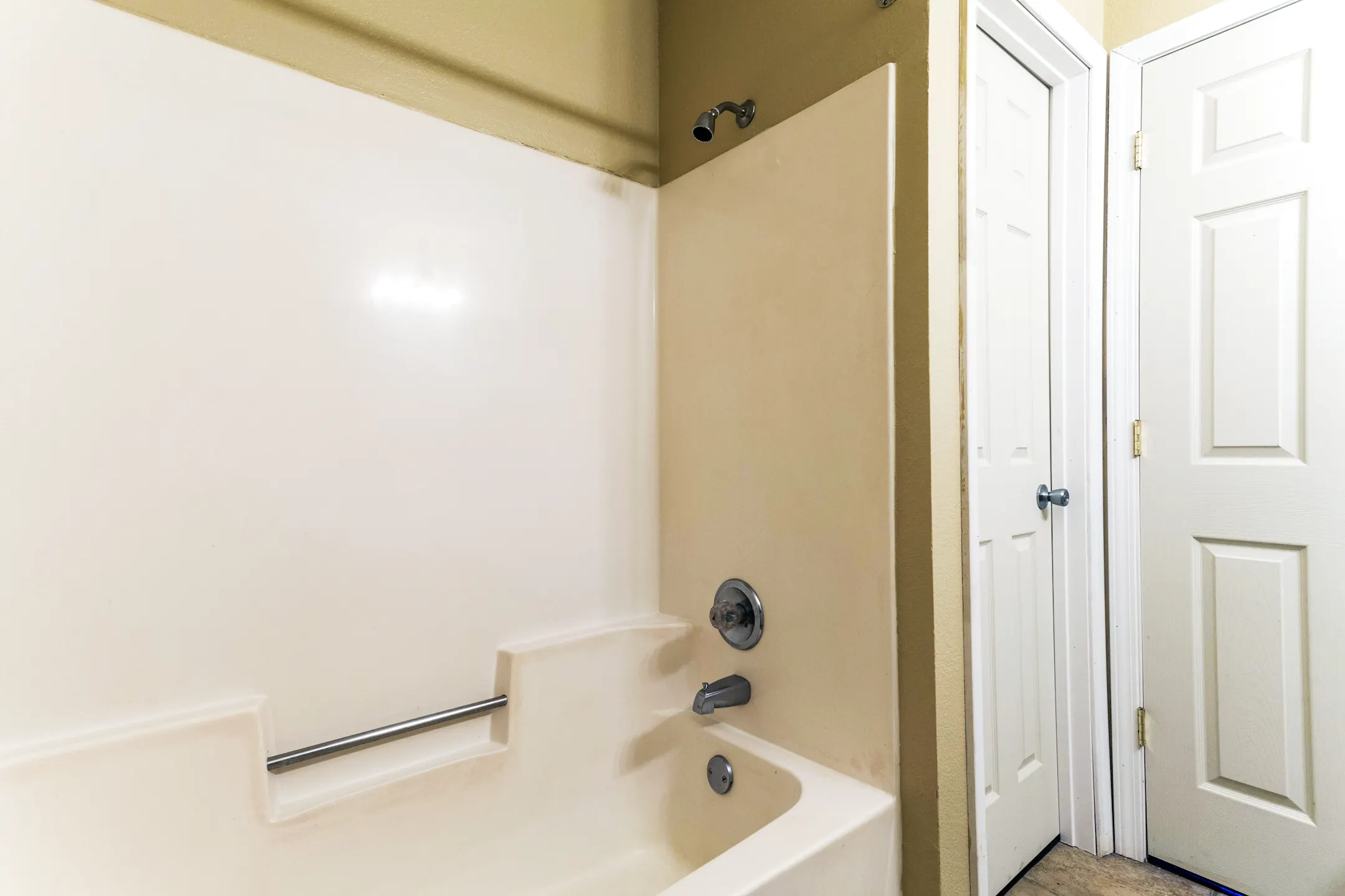 Evergreen Square Apartments Buffalo, MN 55313