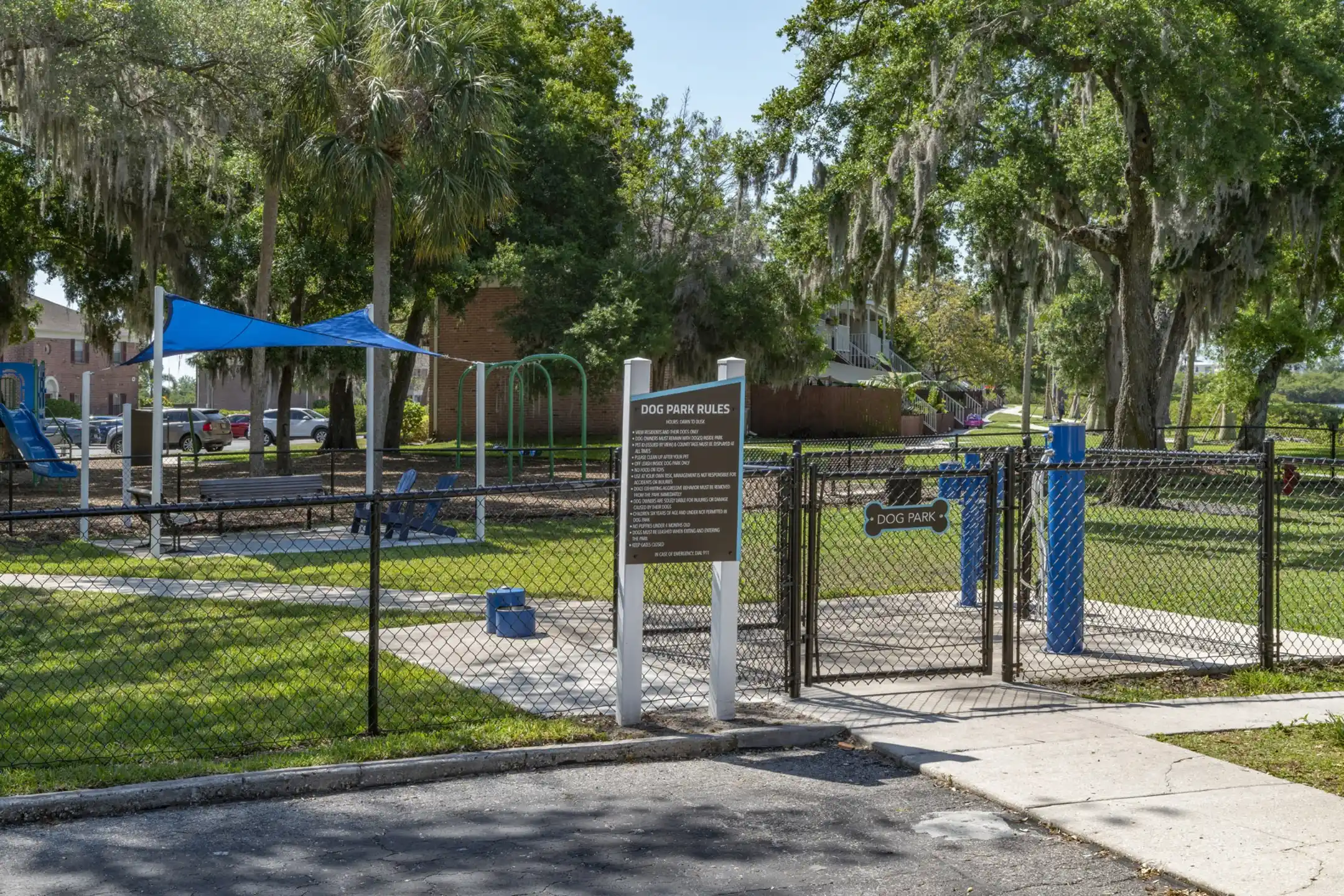 VIEW Carlton Arms Apartments Bradenton, FL 34208