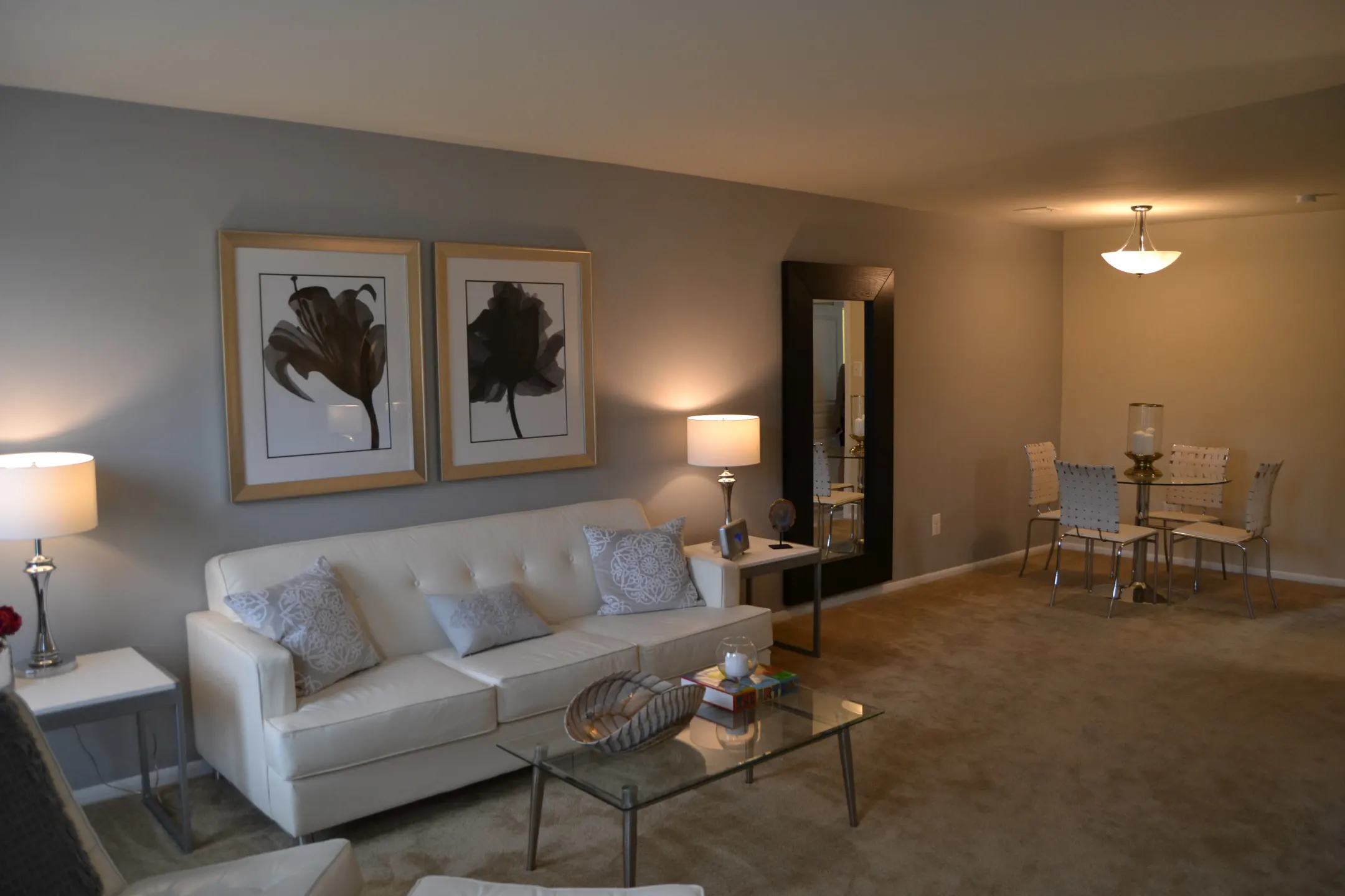 Living Room - Korman Residential At Cherrywood - Clementon, NJ