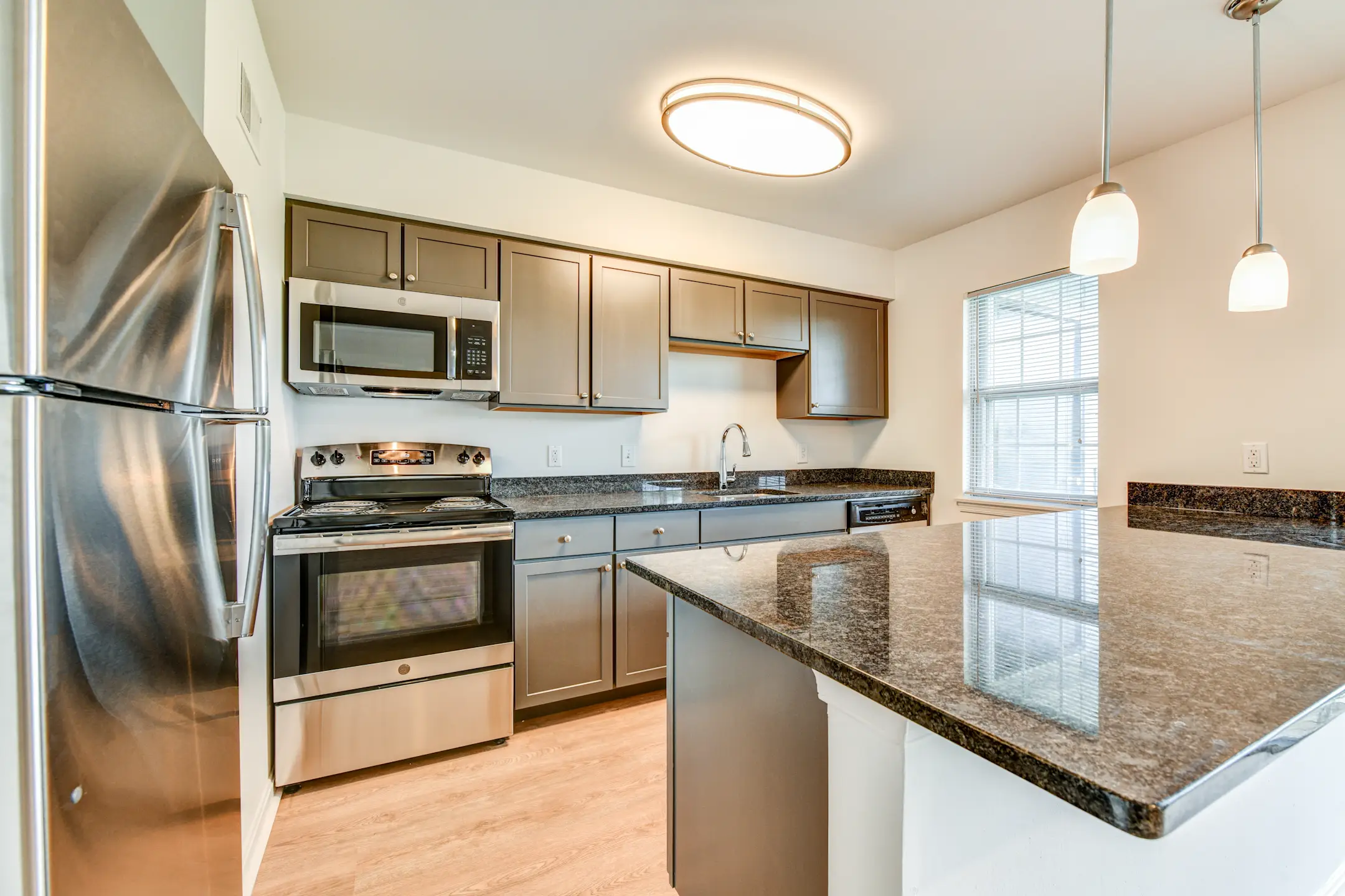 Westridge Gardens Luxury Rental Apartments Apartments Phoenixville