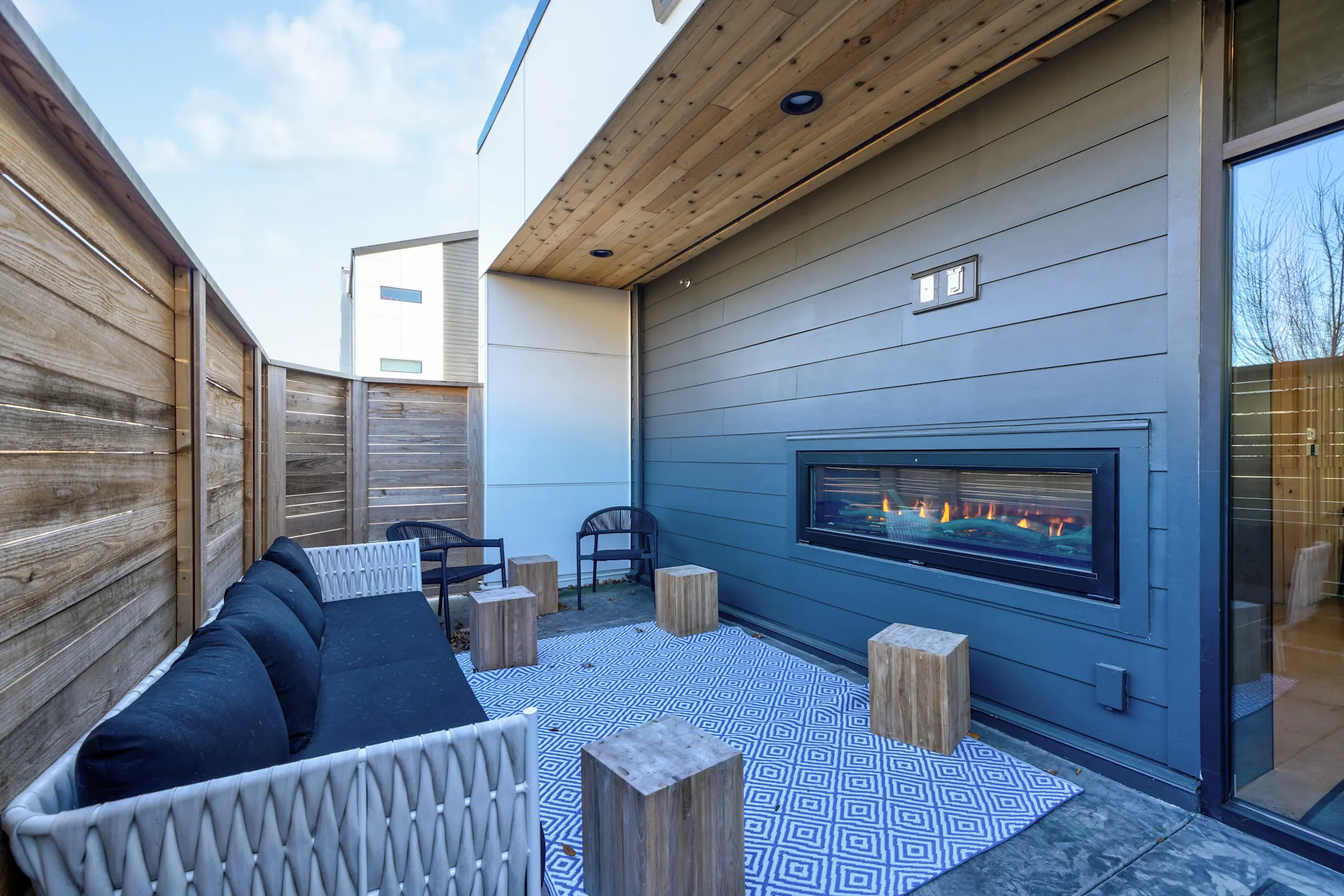 Patio / Deck - Kestrel Park Apartments - Vancouver, WA