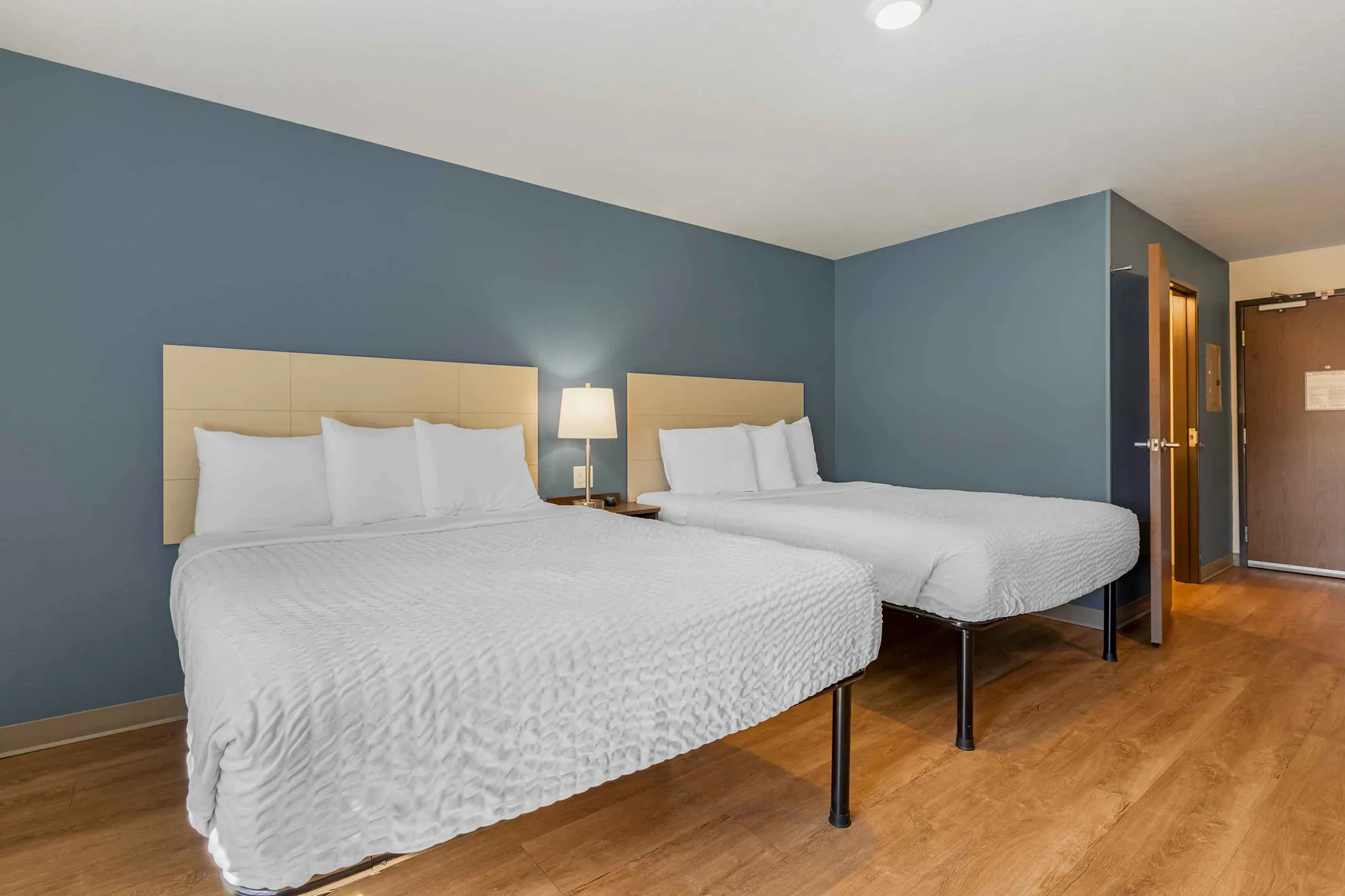 Furnished Studio Minneapolis Airport Mendota Heights Apartments