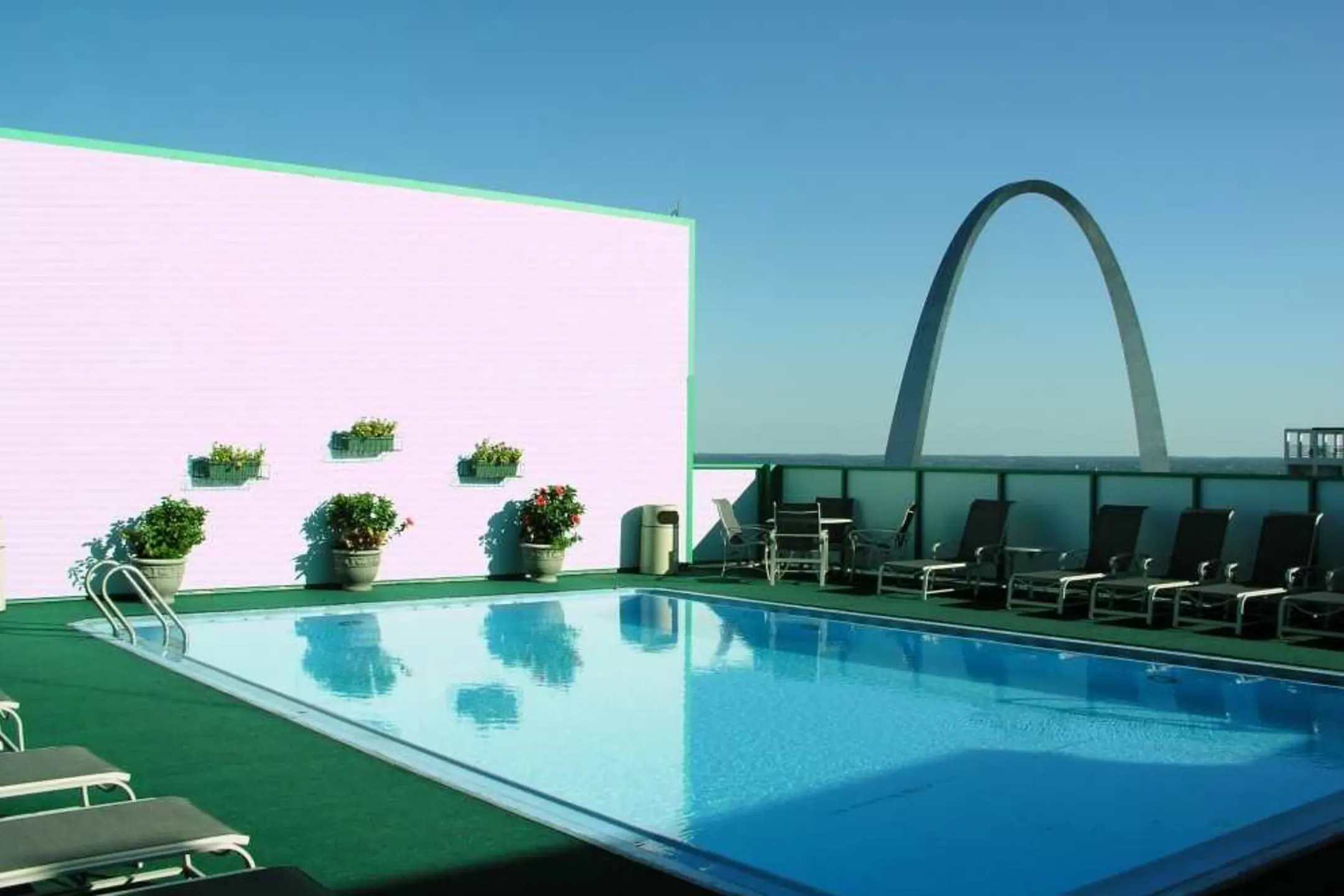 Pool - The Gentry's Landing - Saint Louis, MO
