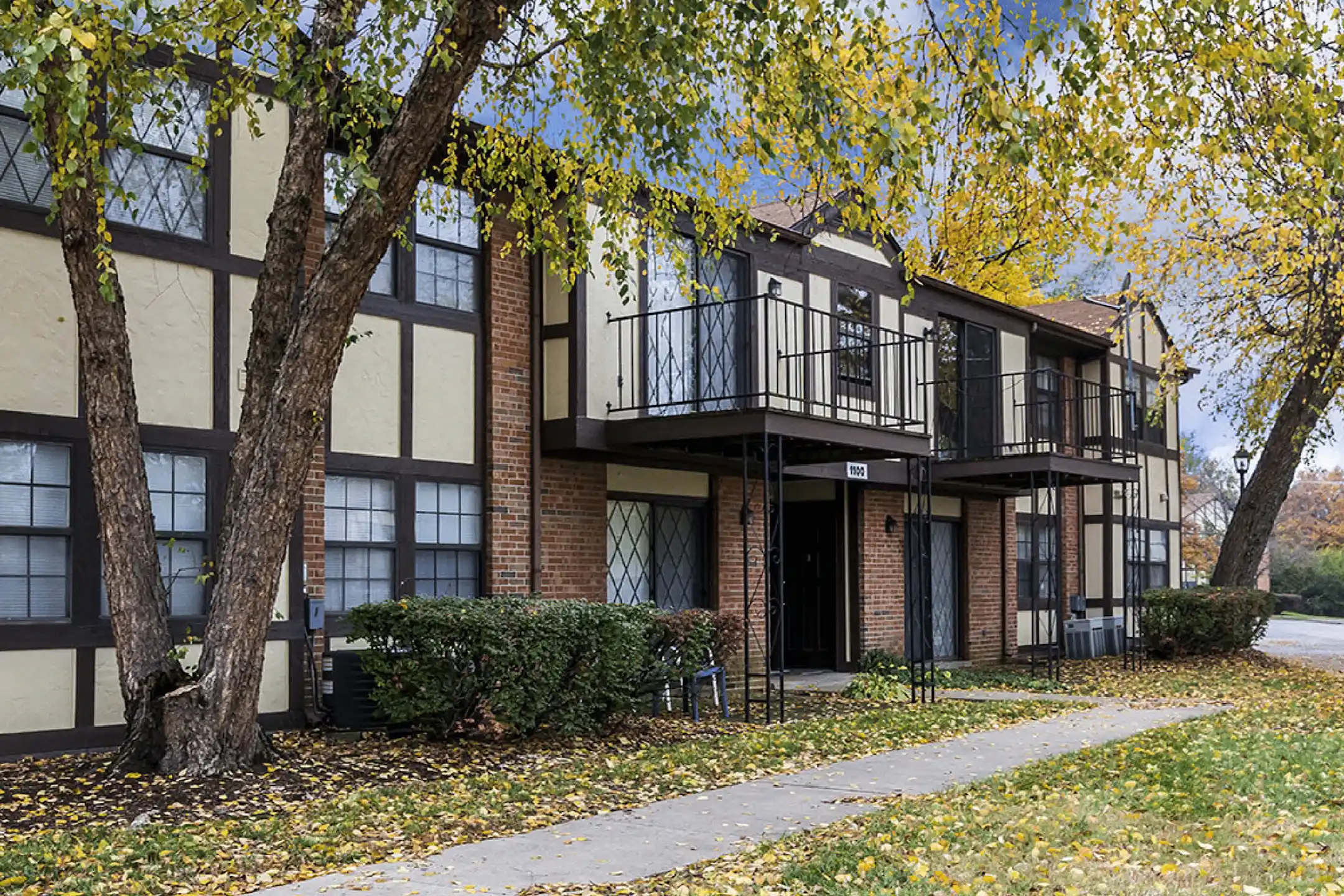 Devonshire Apartments 8301 Doncaster Way Louisville, KY Apartments for Rent Rent.