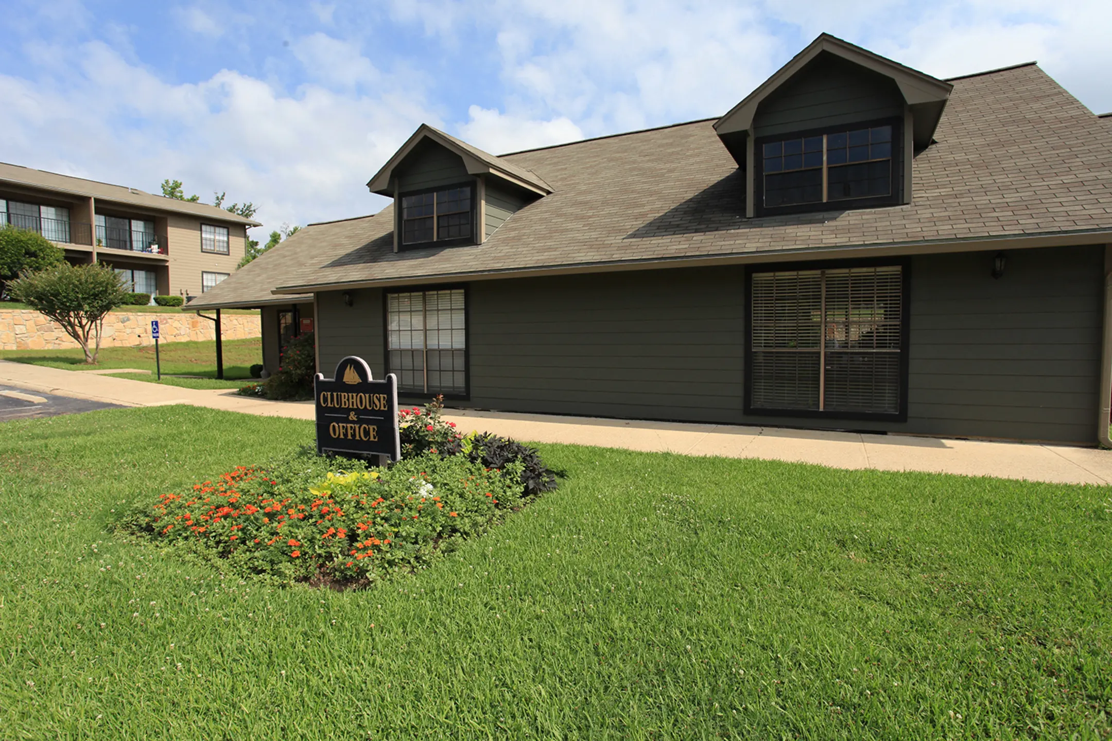 Nantucket Harbor Apartments Shreveport, LA 71109