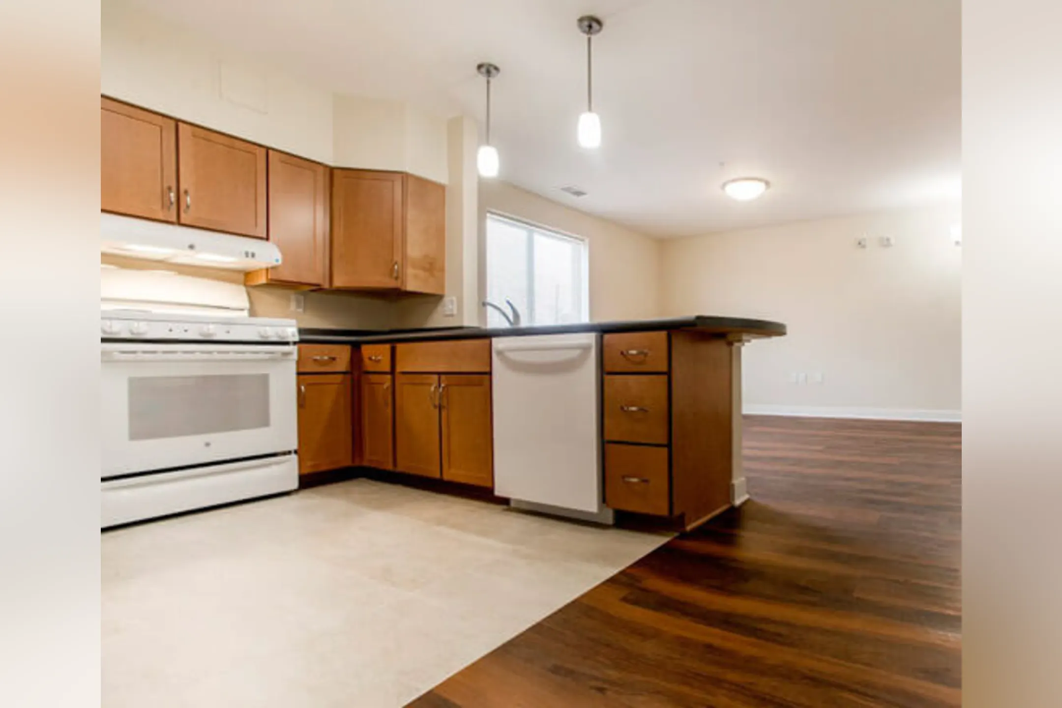 Eastbrooke at Beulah Crossing 323 62nd St Ne Washington, DC