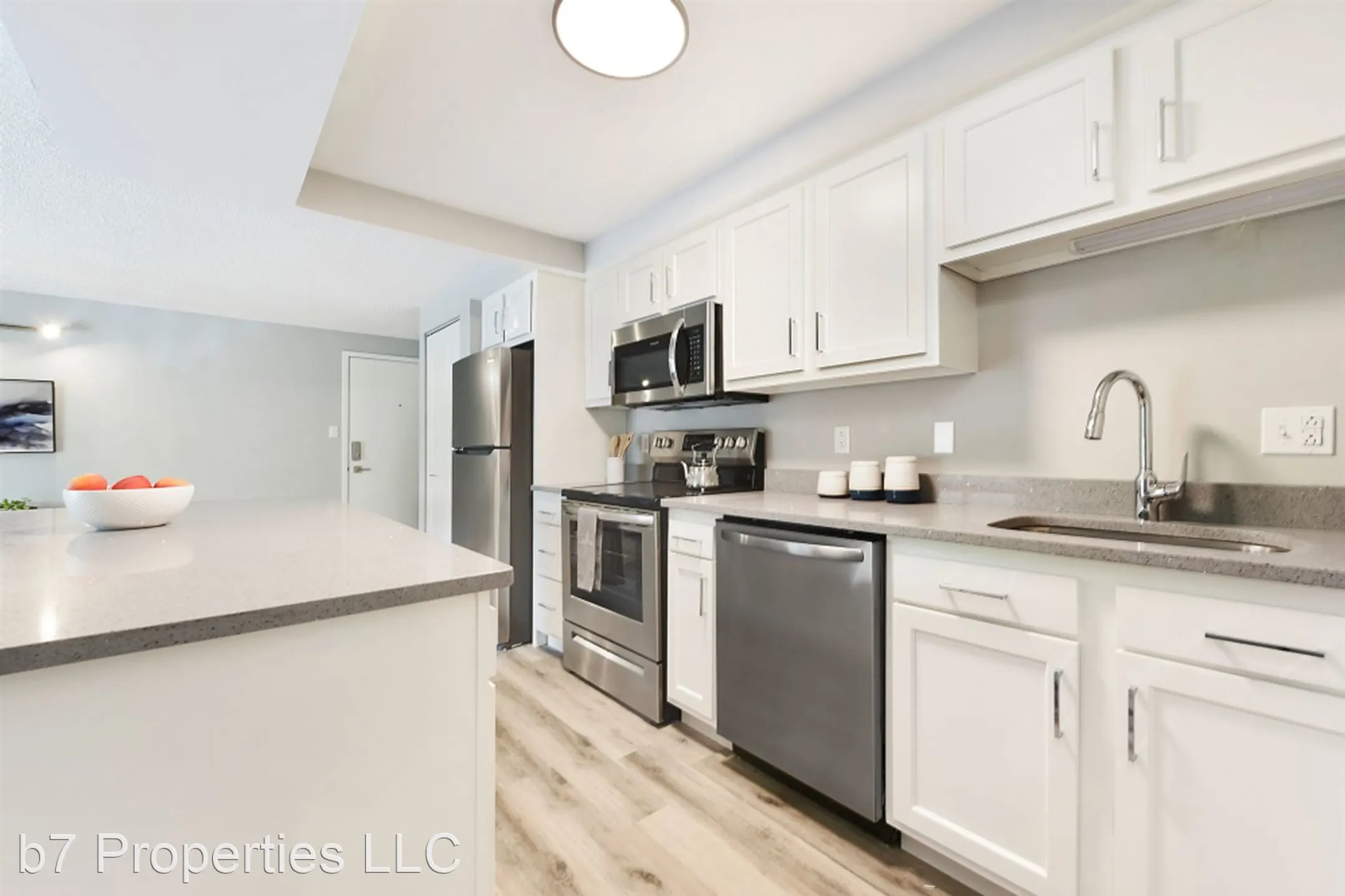 OakWood Park 1600 Settlers Dr Oakdale, PA Apartments for Rent Rent.