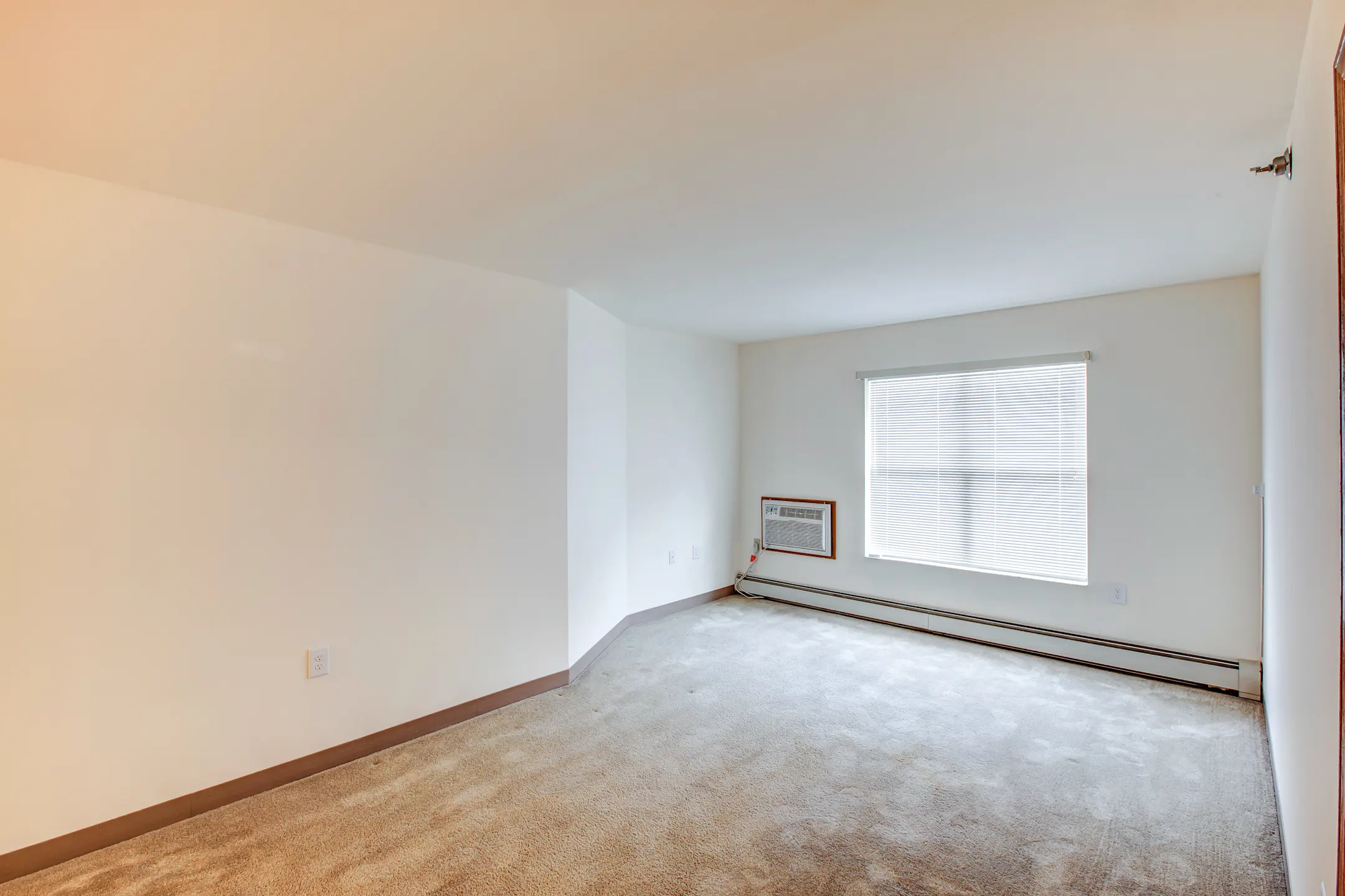 Sussex Mill Senior Apartments Apartments Sussex, WI 53089