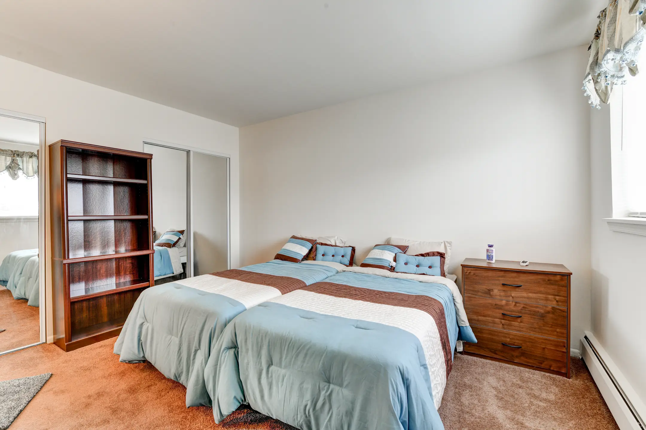 Presidential Court 918 E Clements Bridge Rd Runnemede, NJ Apartments for Rent Rent.