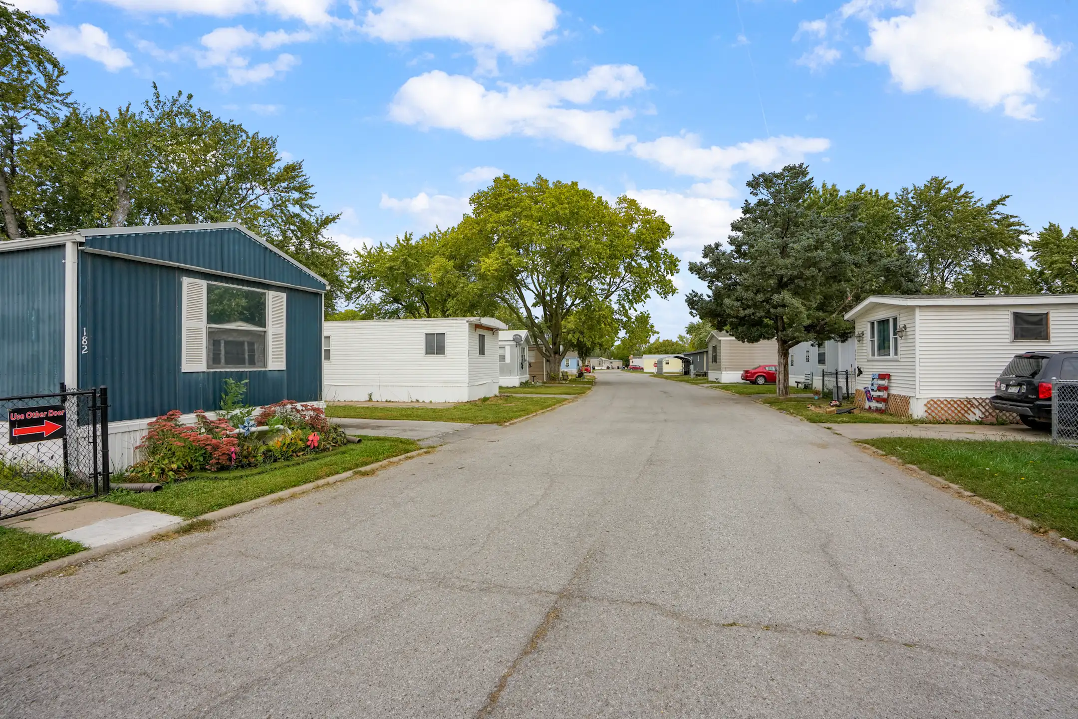 Lakeside Estates Apartments Carter Lake, IA 51510