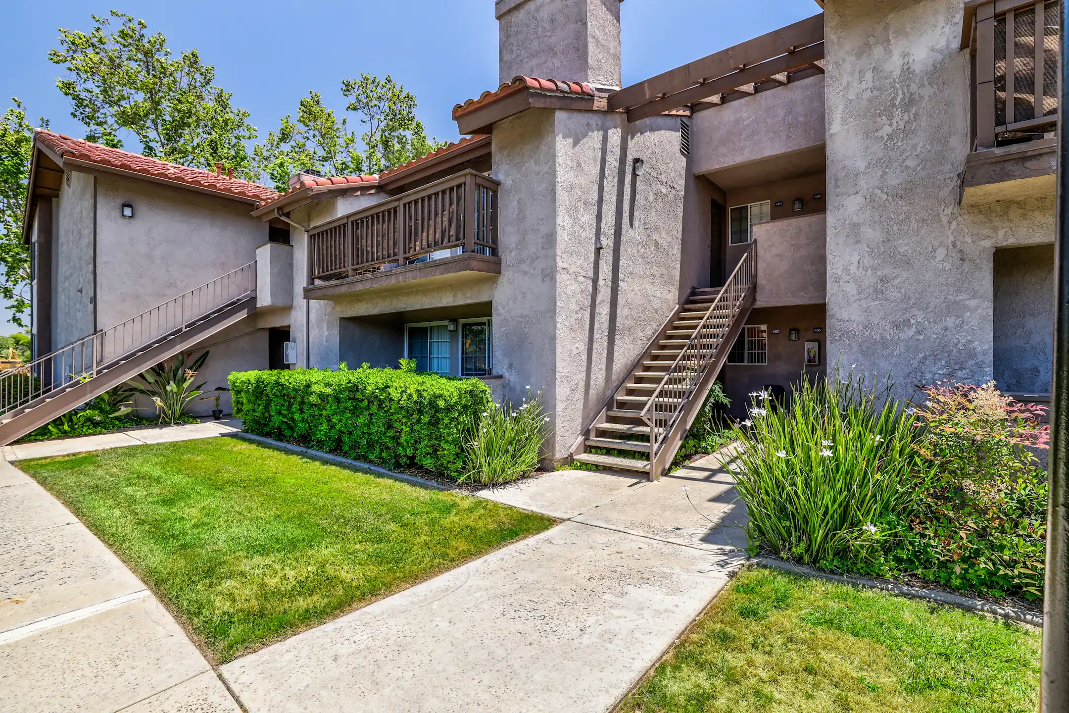 Vista Promenade 29605 Solana Way Temecula, CA Apartments for Rent