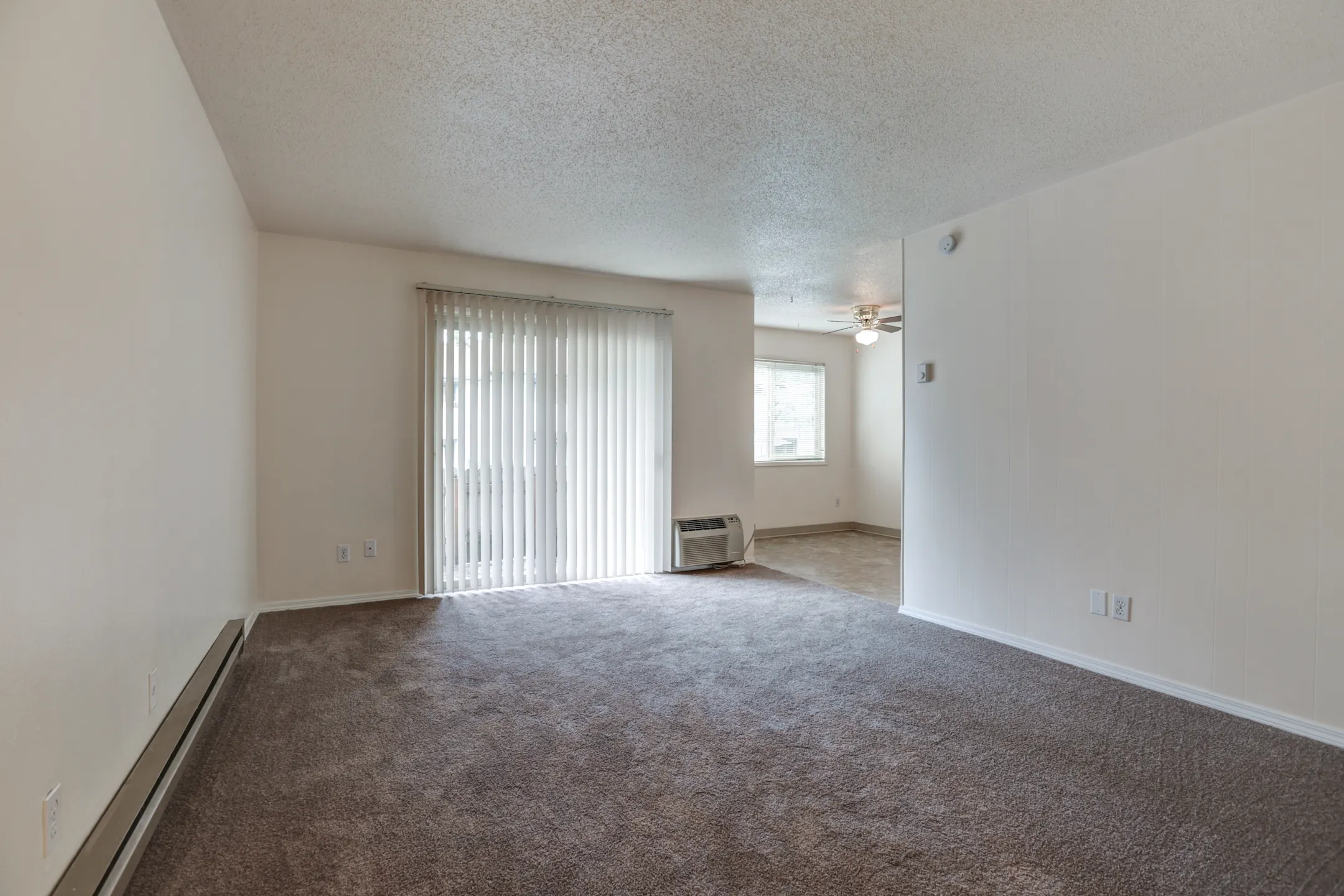 Laurelwood Estates 4850 SW Laurelwood Ave Portland, OR Apartments