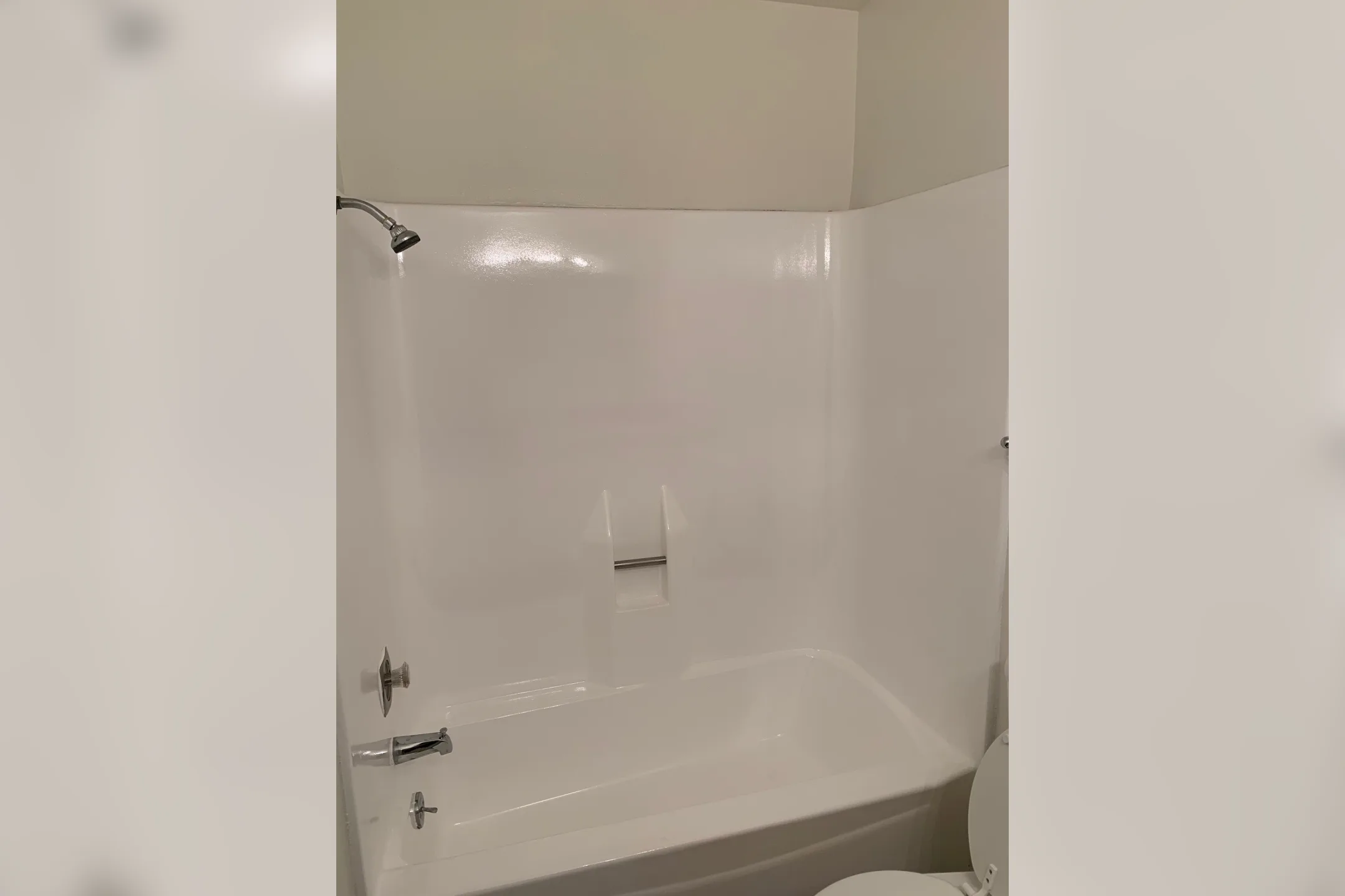Bathroom - Santa Clarita - Bakersfield, CA