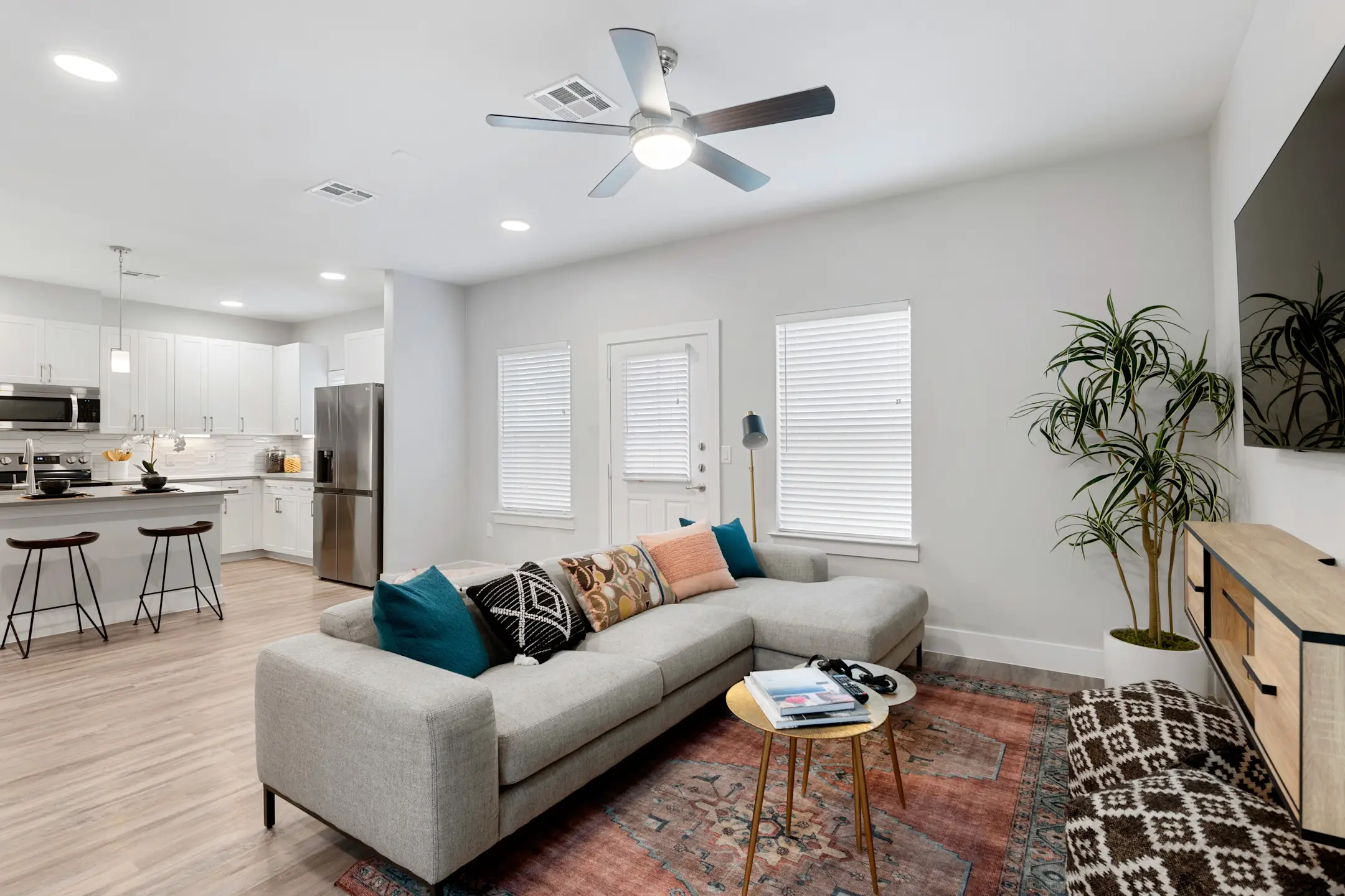 Living Room - Villas at Birnham Woods. - Spring, TX