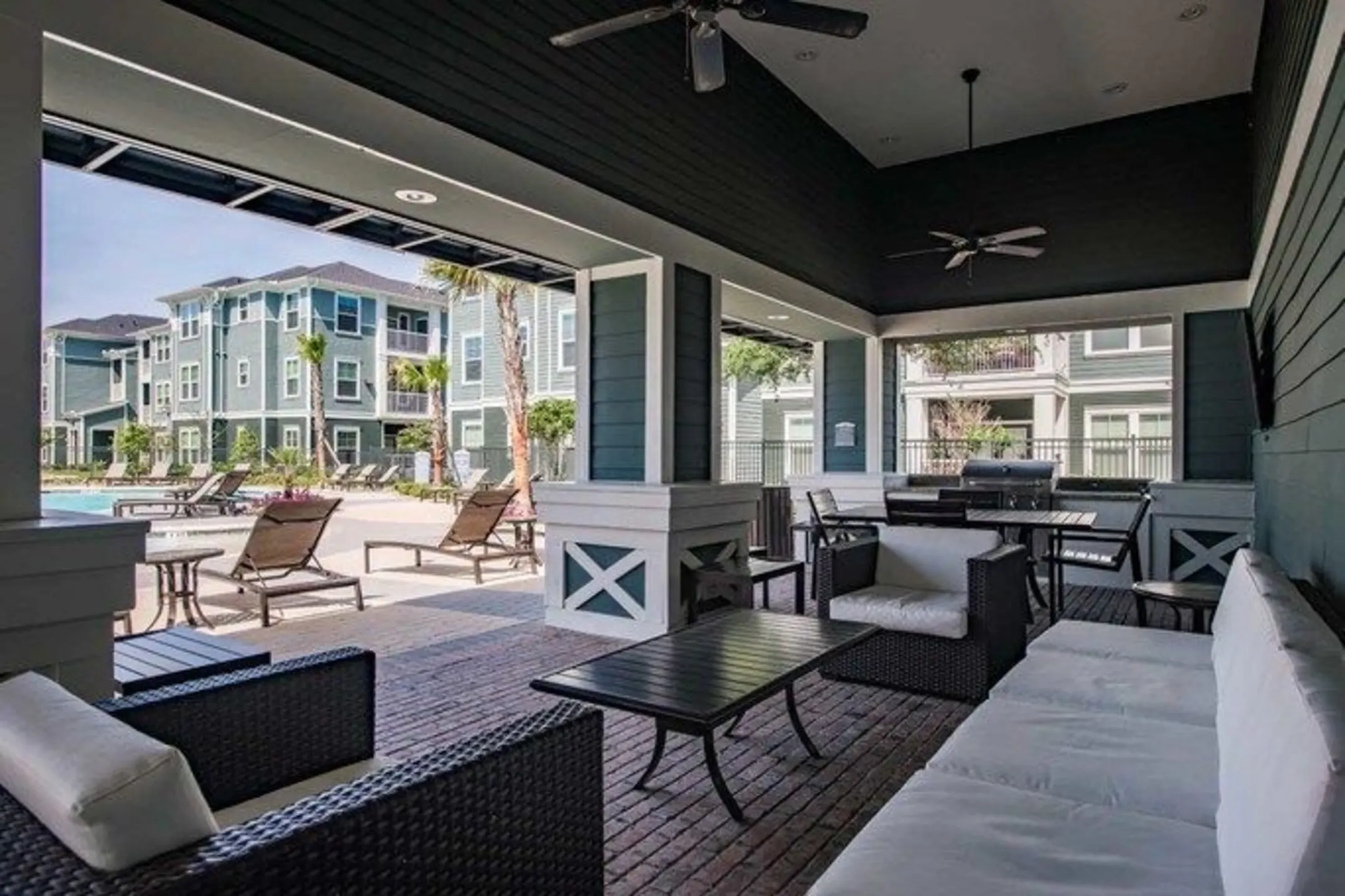 Southfork Lake Apartments 3333 Southfork Parkway Manvel, TX