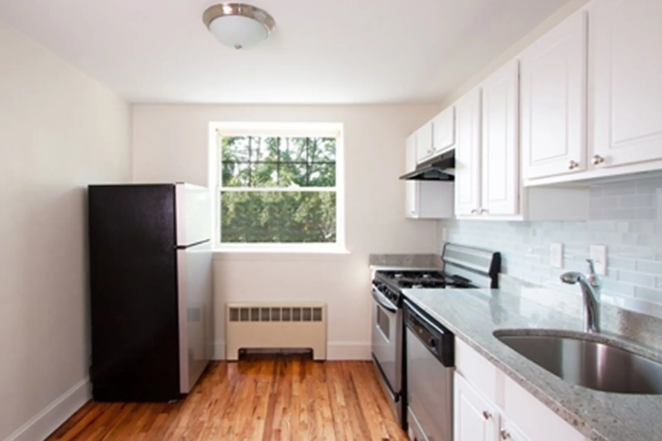 Kitchen - Clinton & Prospect Apartments - Cambridge, MA