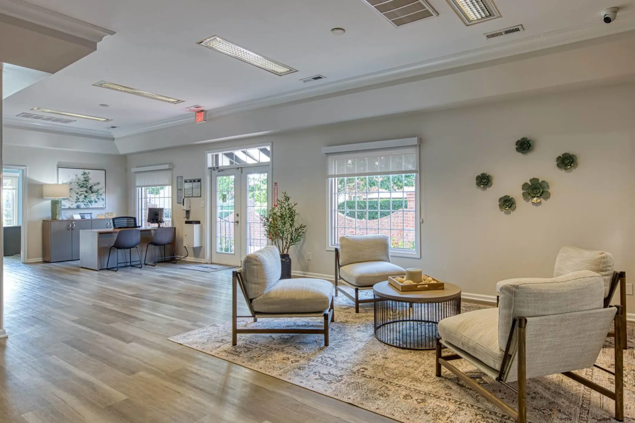 Holly Point Apartments Chesapeake, VA 23325