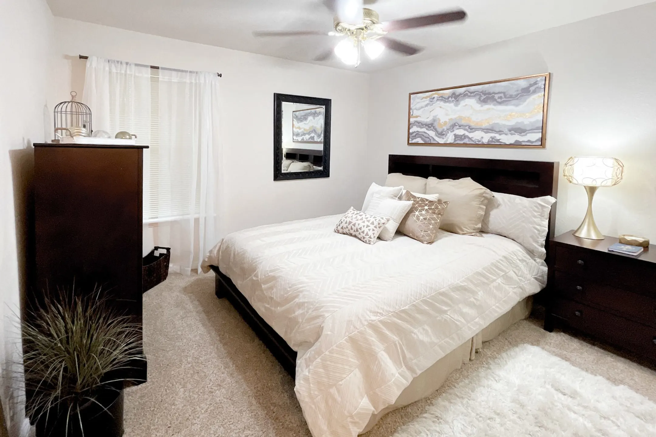 Greenbriar Apartments Tulsa, OK 74136