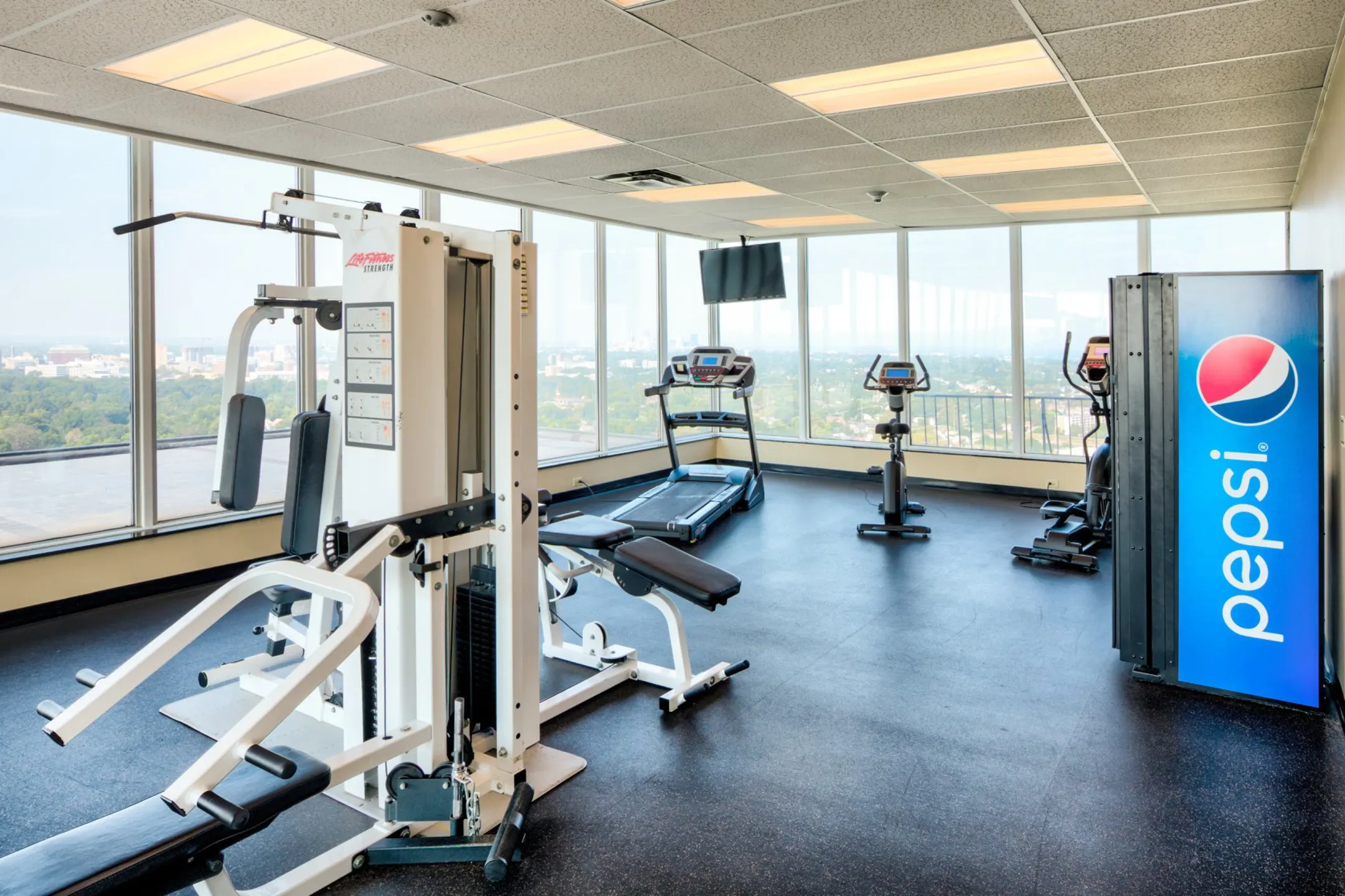 Fitness Weight Room - Lake Park Tower Apartments - Cleveland, OH