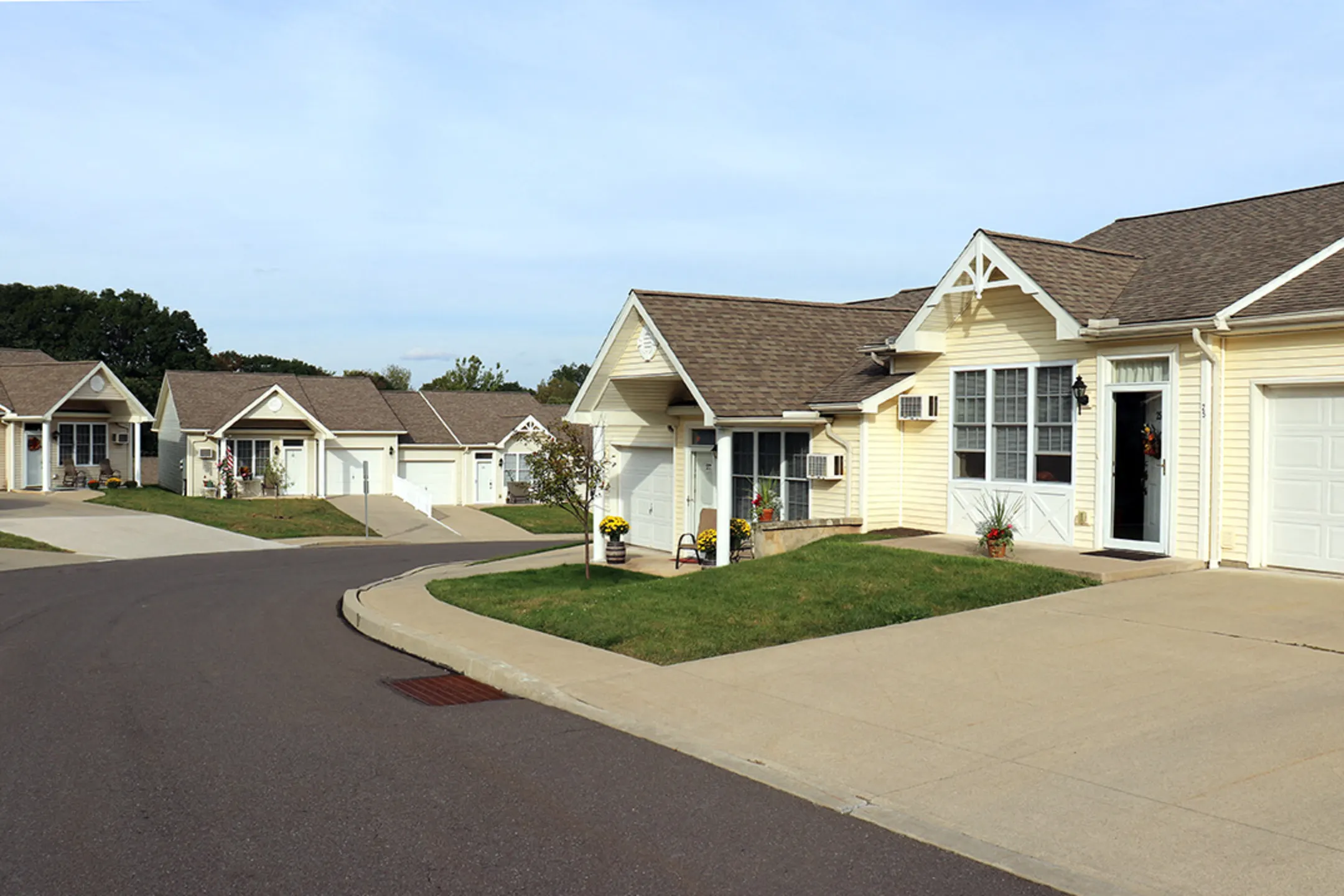 Lexington Village Apartments Nanticoke, PA 18634