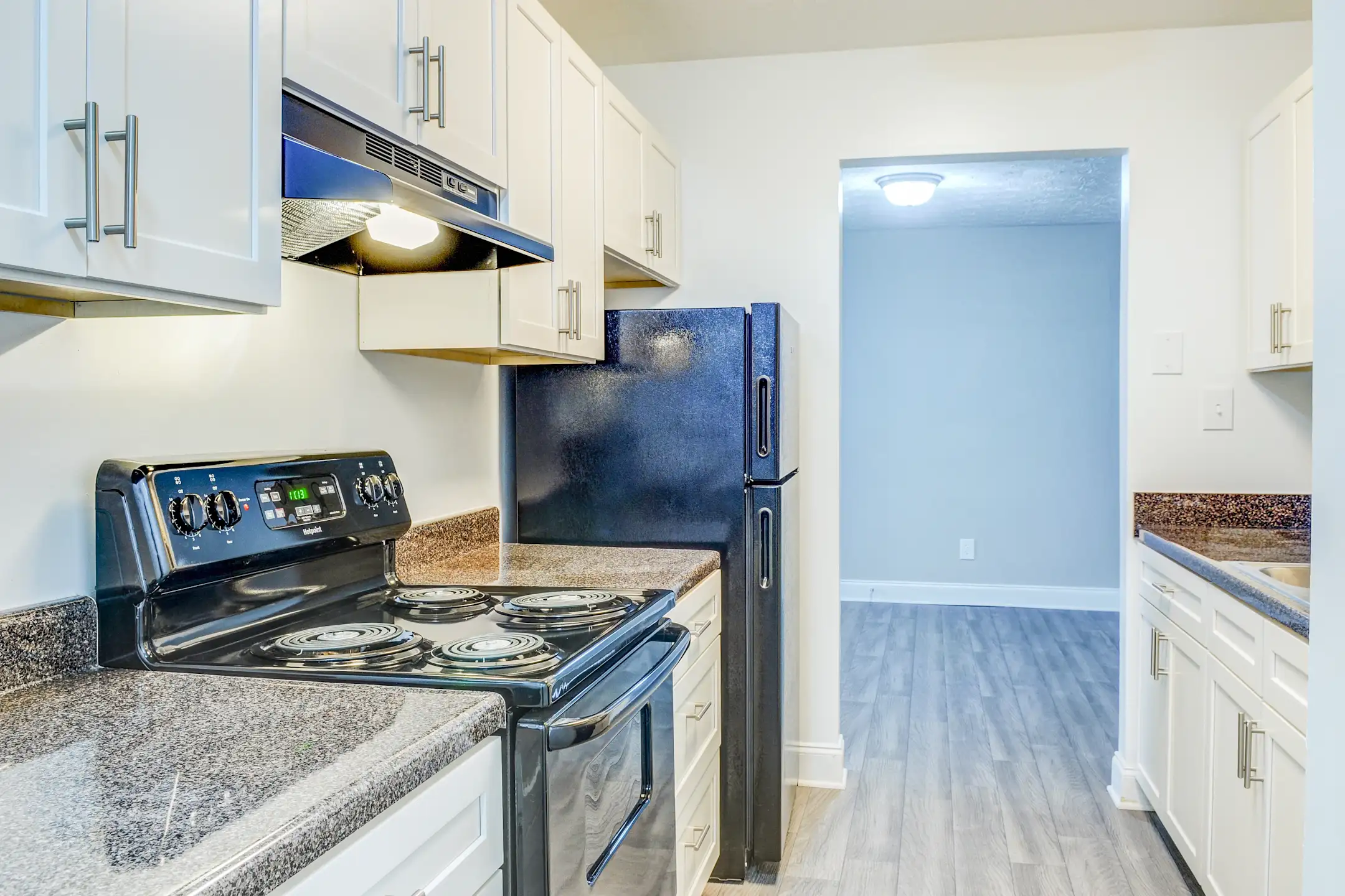 Chamblee Square 2452 Chamblee Tucker Rd Atlanta, GA Apartments for